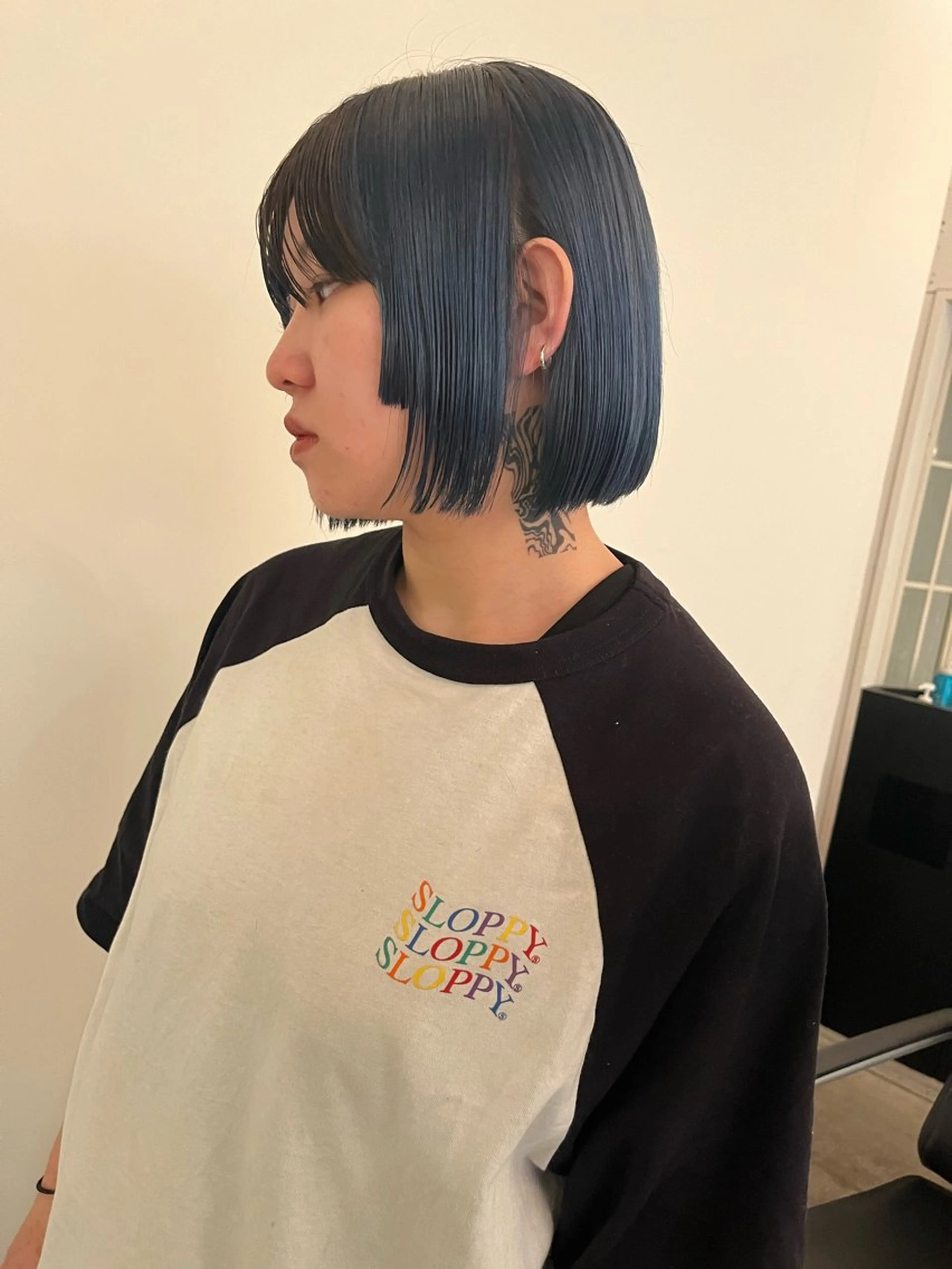 ミディアム ボブ カット ブリーチなし/透明感 /ショート/大世のヘアスタイル