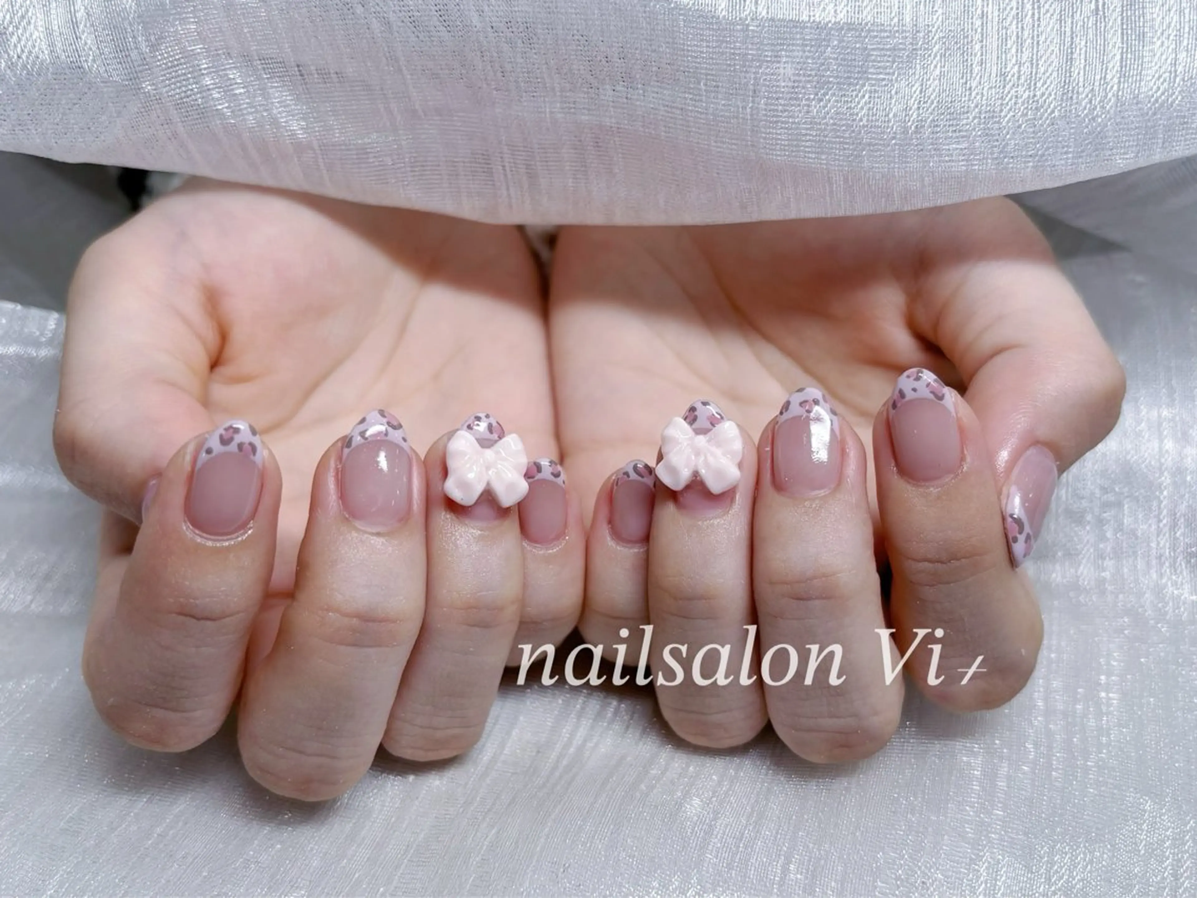 ネイル Nailsalon Vi+ももか🩷のネイルデザイン