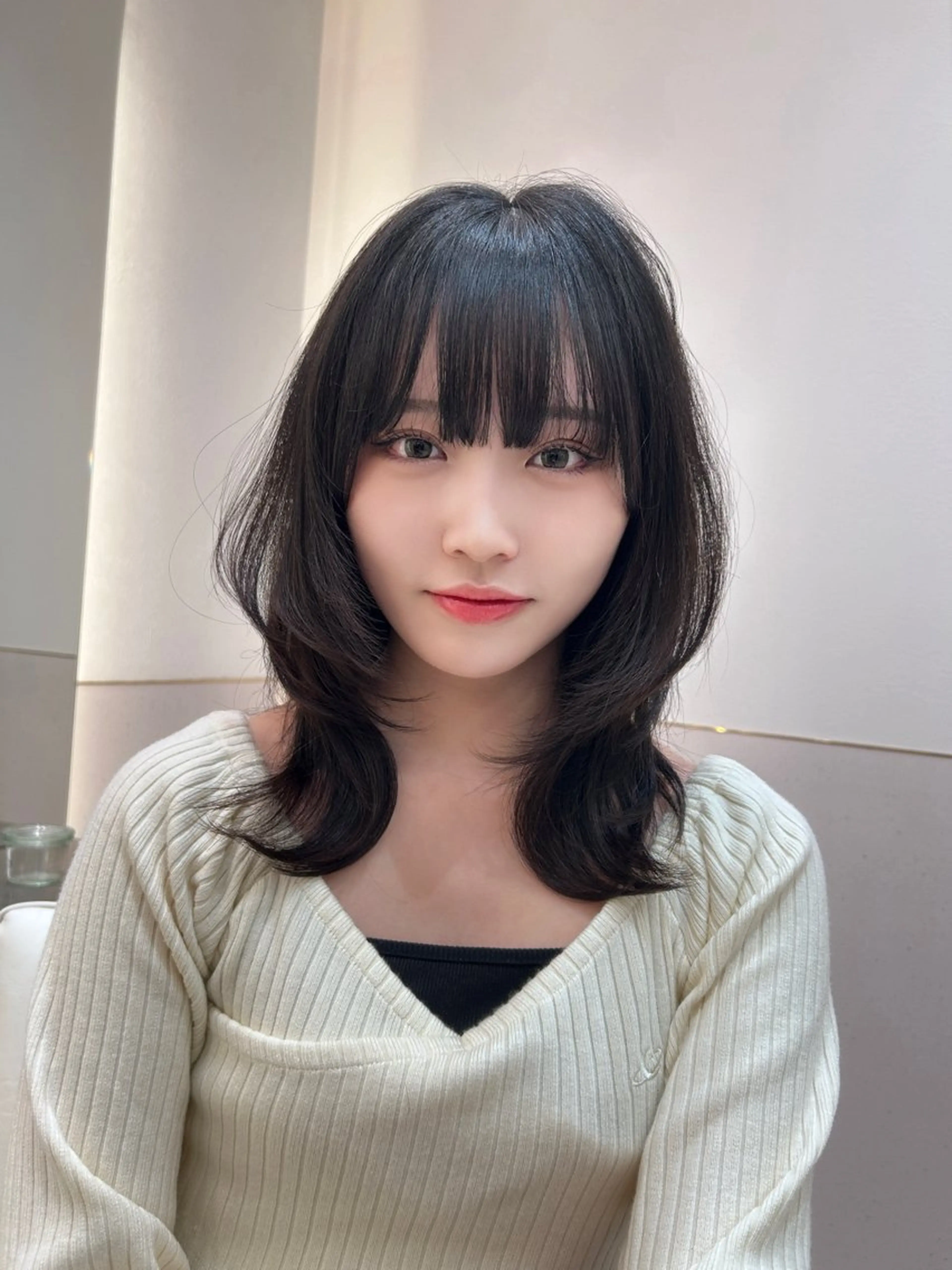 ミディアム くびれヘア 顔周りカット 髪質改善 レイヤーカット ウルフカット カット ヘアカラー トリートメント ボブ/レイヤーボブ/ 髪質改善/梶川 夏季のヘアスタイル