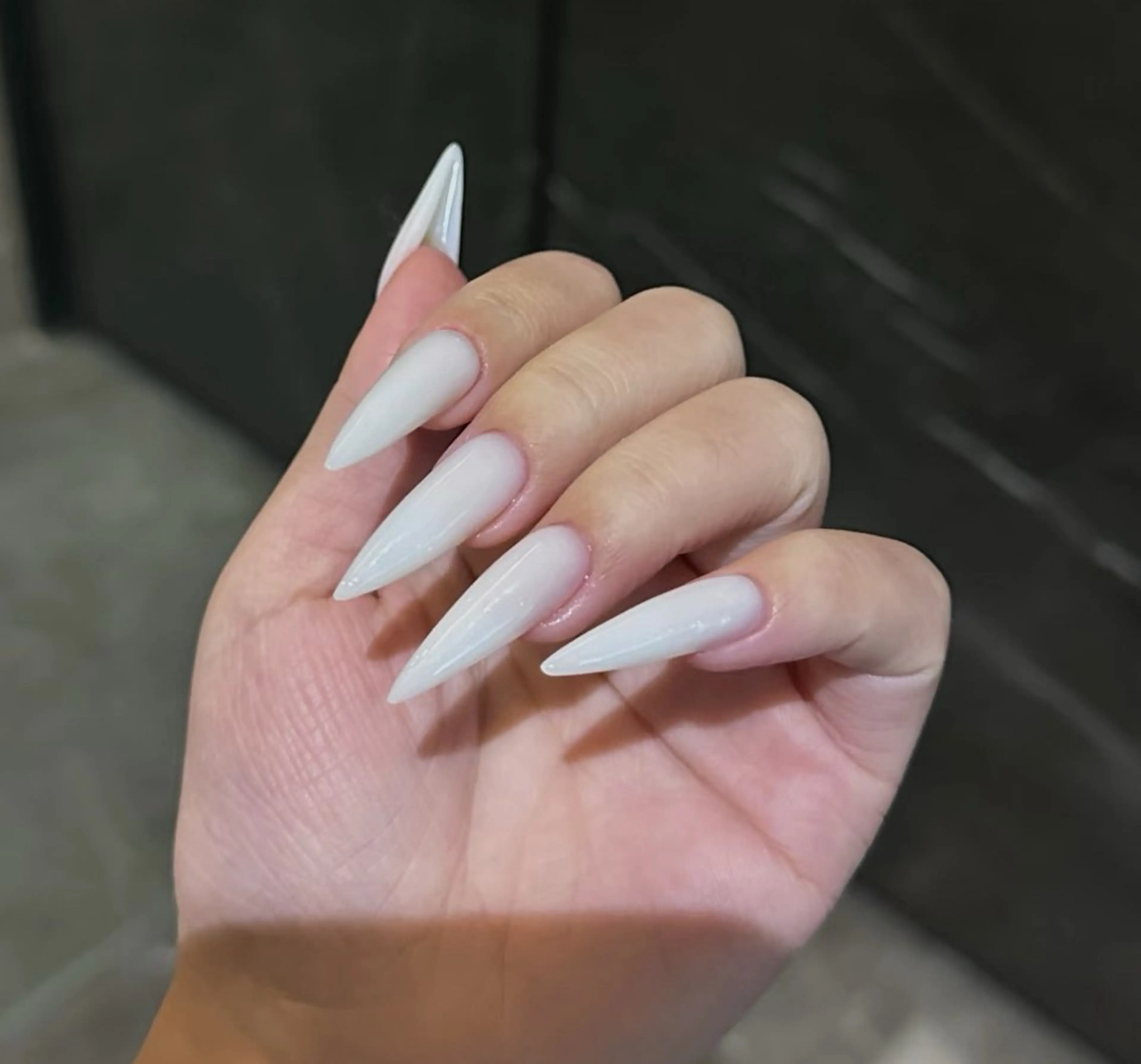 ネイル オーロラネイル フラワーネイル フットネイル フレンチネイル ジェルネイル ハンドネイル 長さだし専門 ありさのネイルデザイン