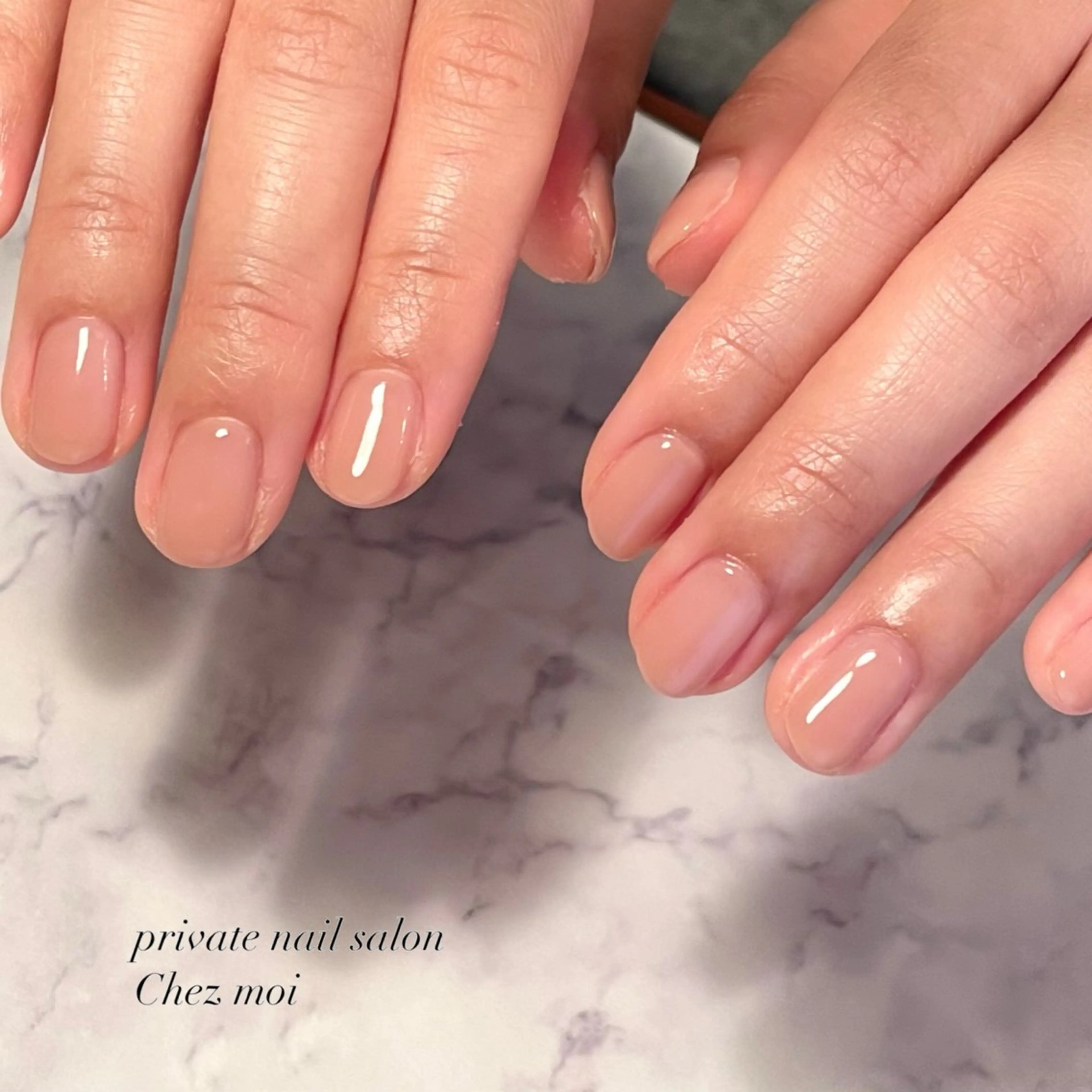 ネイル ワンカラーネイル KOMINE TOMOKOのネイルデザイン