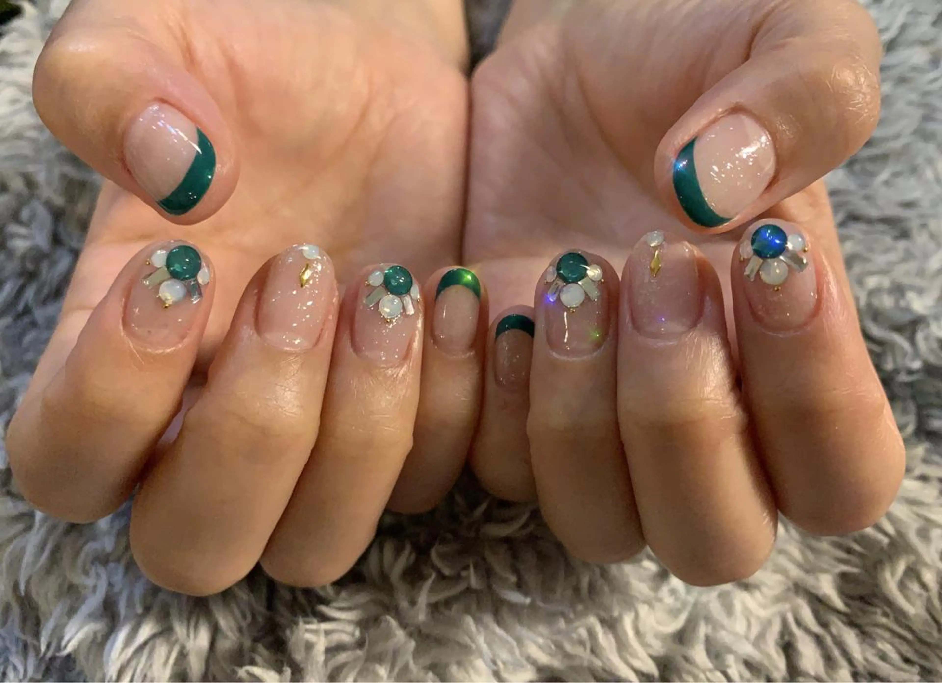 ネイル mew mew NAIL & EYEのマツエク・マツパデザイン