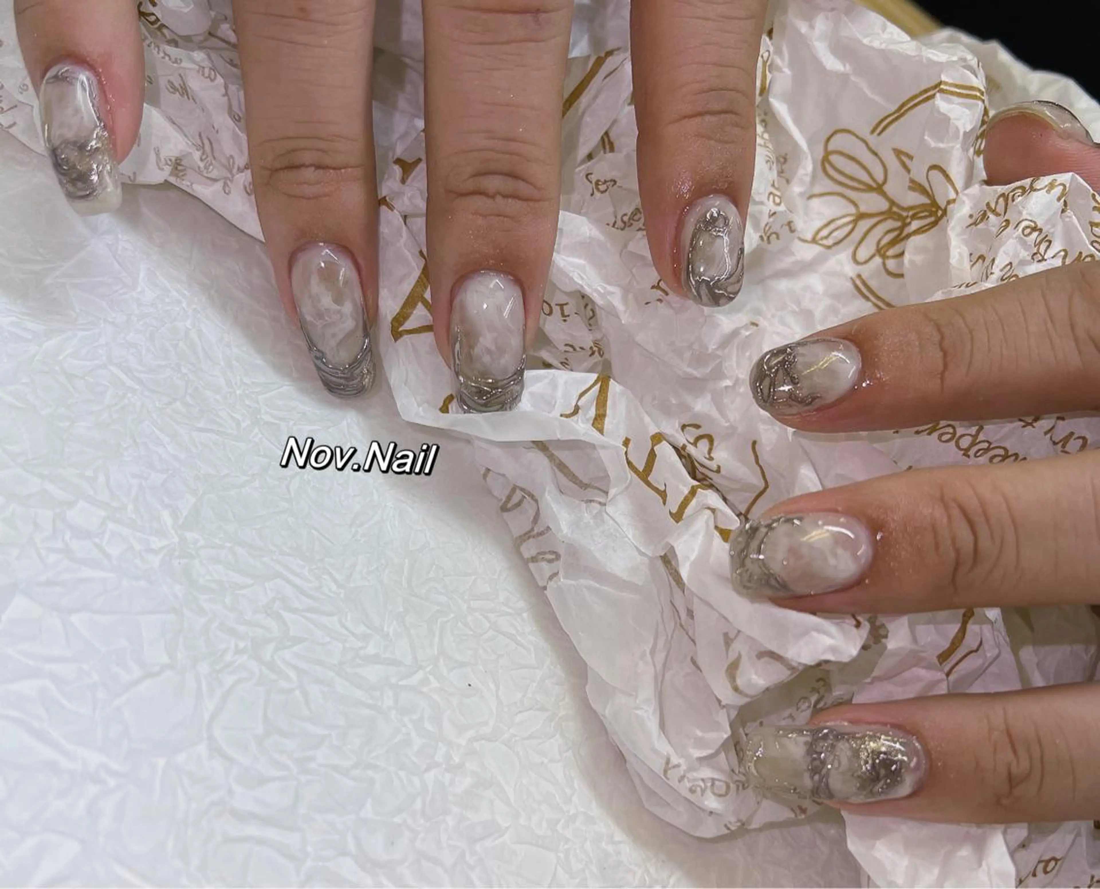 ネイル ハンドネイル ハンドケア Nov. ネイルサロンのネイルデザイン