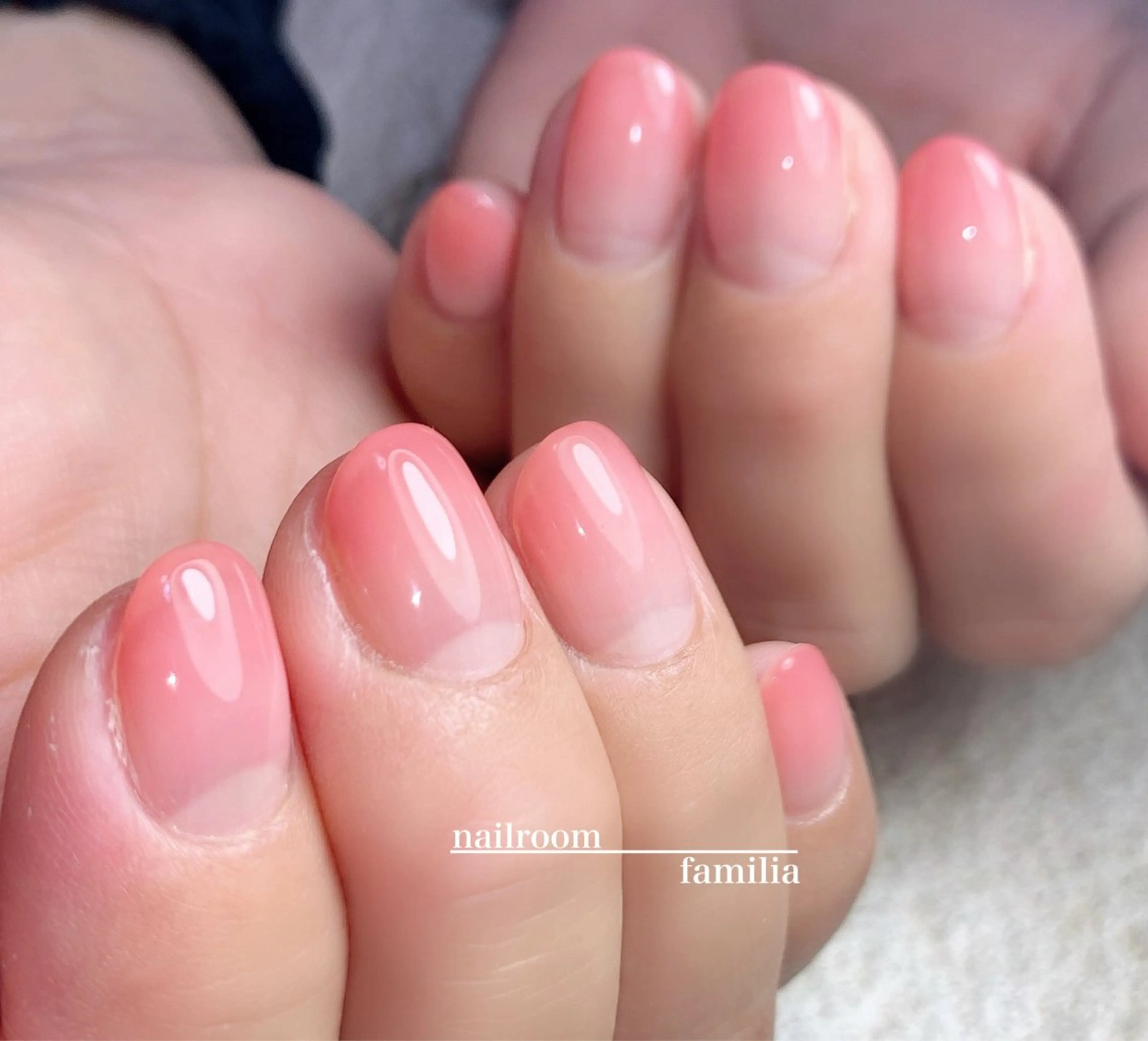 ネイル ハンドネイル -nailroom- familiaのネイルデザイン