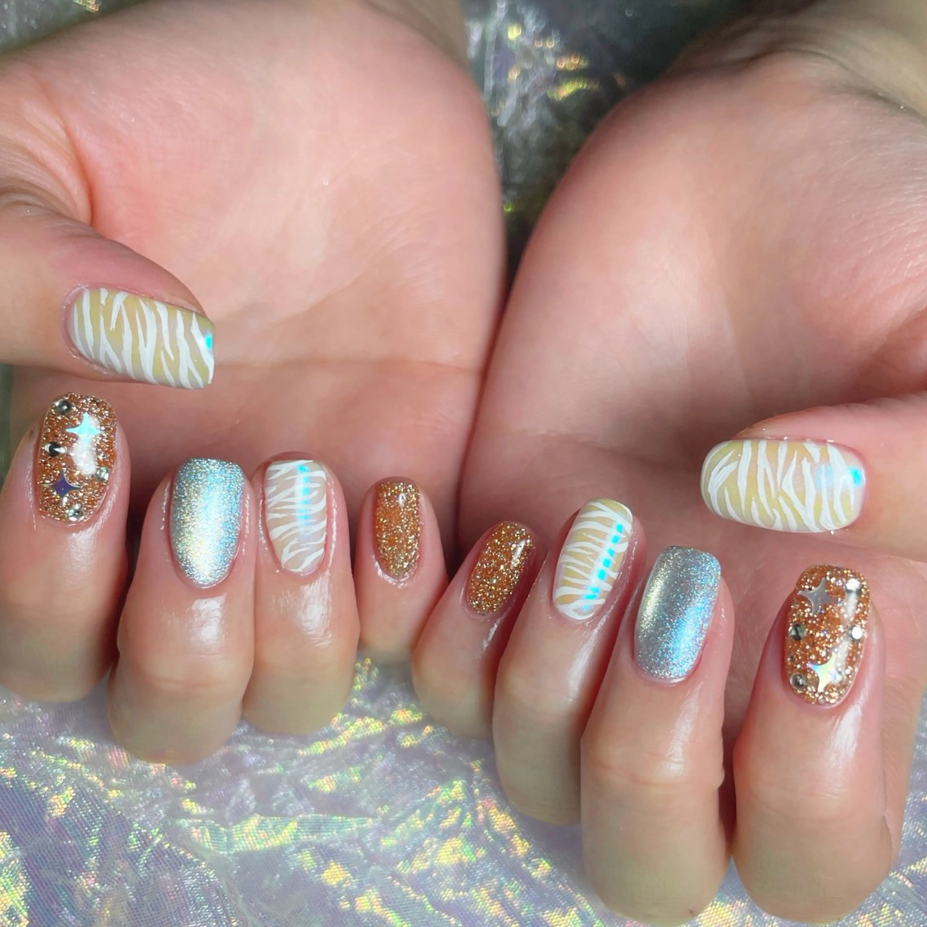 ショート ハンドネイル watanabe miyuuのネイルデザイン