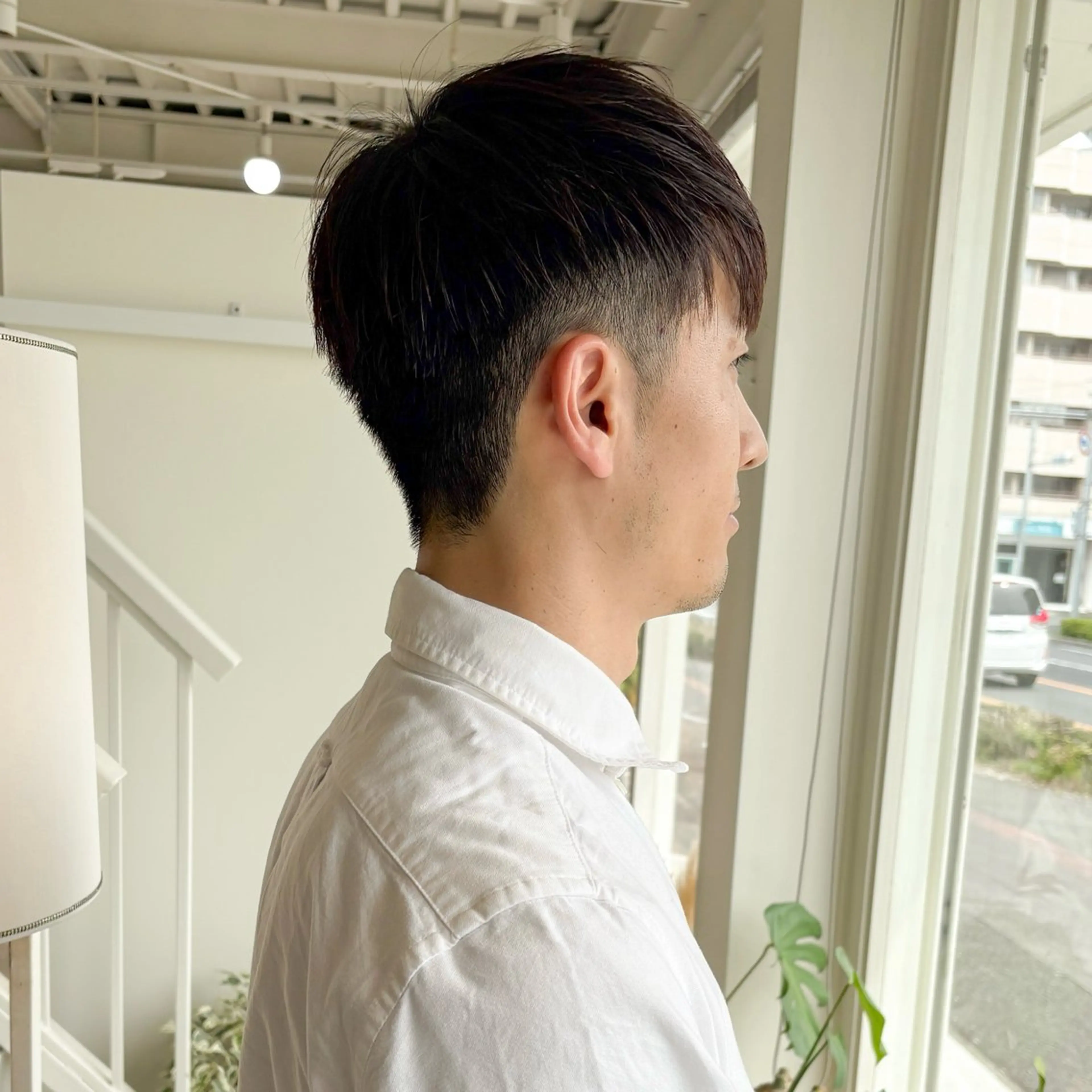 ショート メンズ マッシュ 刈り上げ 安西 香利奈のヘアスタイル