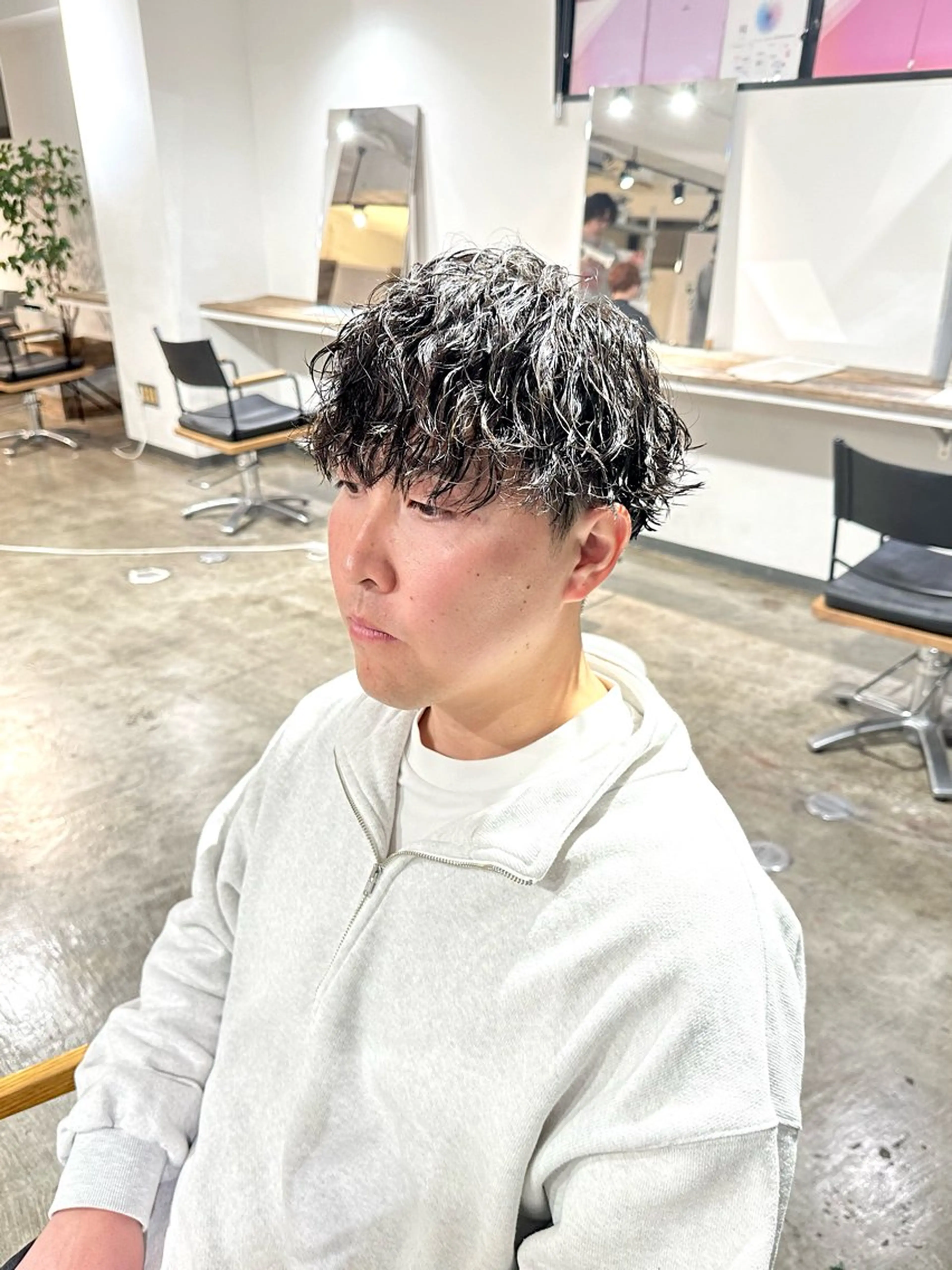 メンズ マッシュ メンズパーマ メンズツイストパーマ ツイストパーマ カット ヘアカラー パーマ トリートメント 骨格補正施術/メンズ 専門美容師/YUYAのヘアスタイル