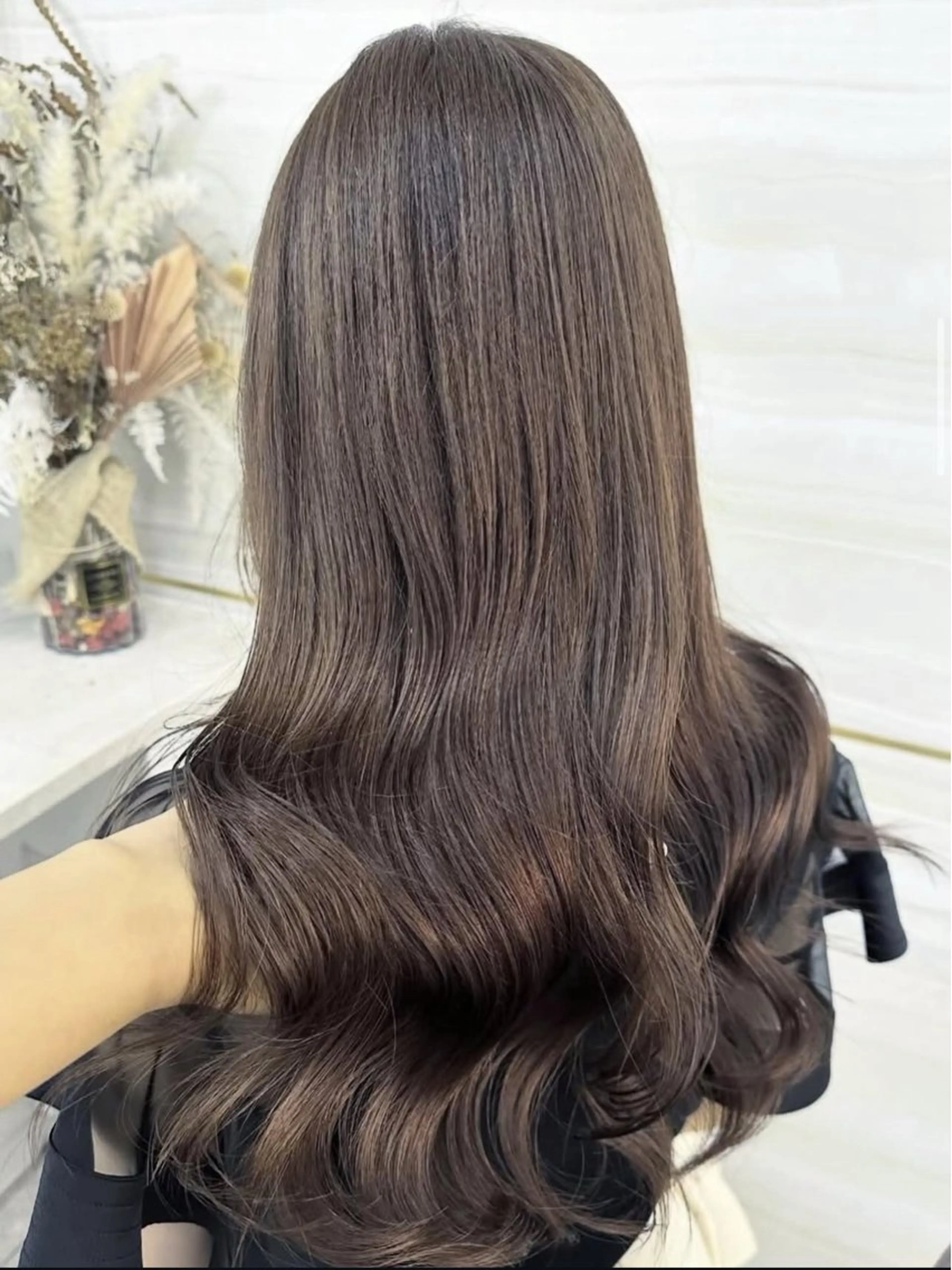 ロング 島崎 穂乃香のヘアスタイル