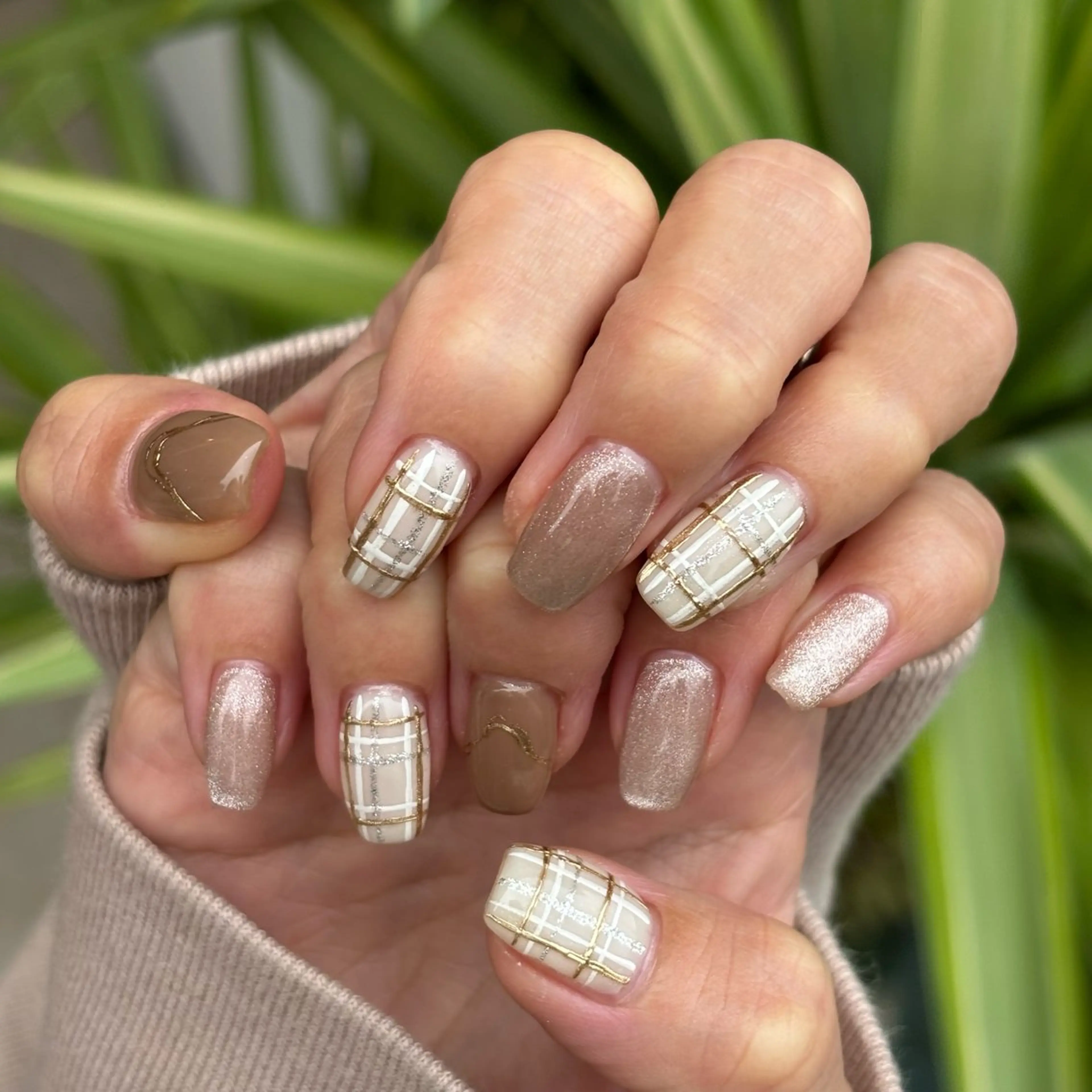 ネイル ツイードネイル es nailのネイルデザイン
