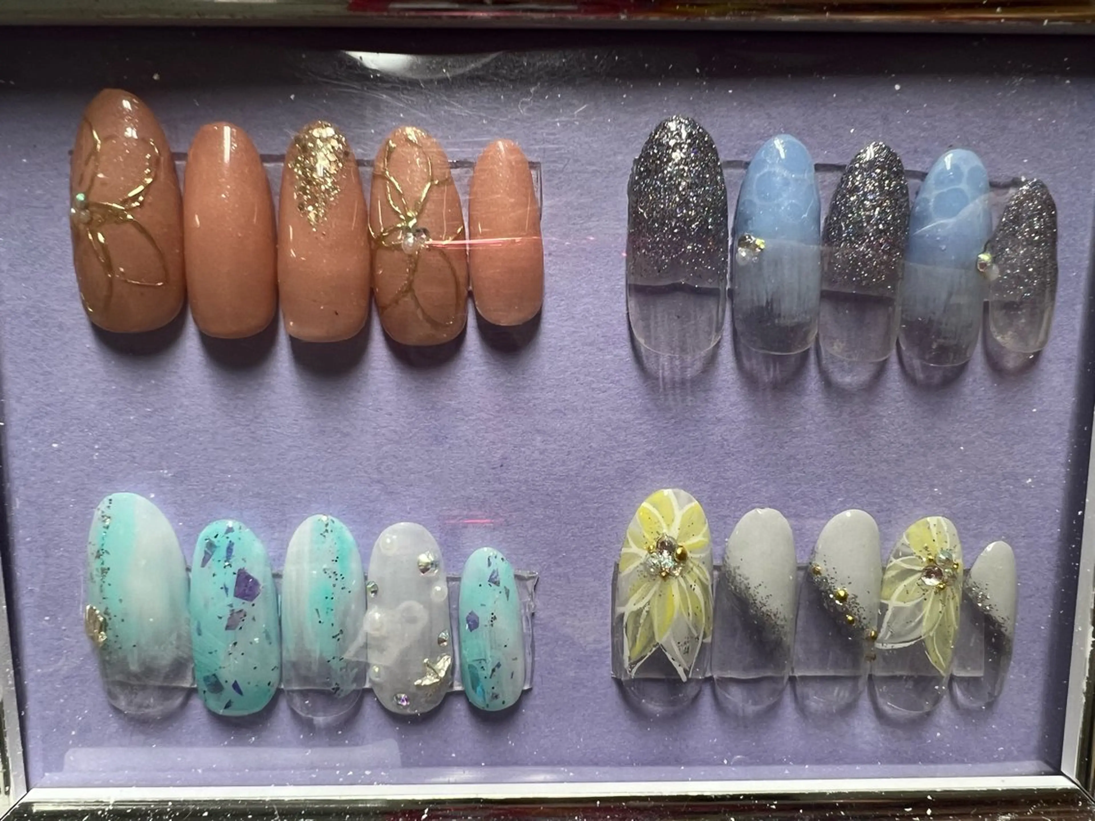 ネイル キャンアイドレッシー博多店所属・キャンアイ ドレッシーのネイルデザイン