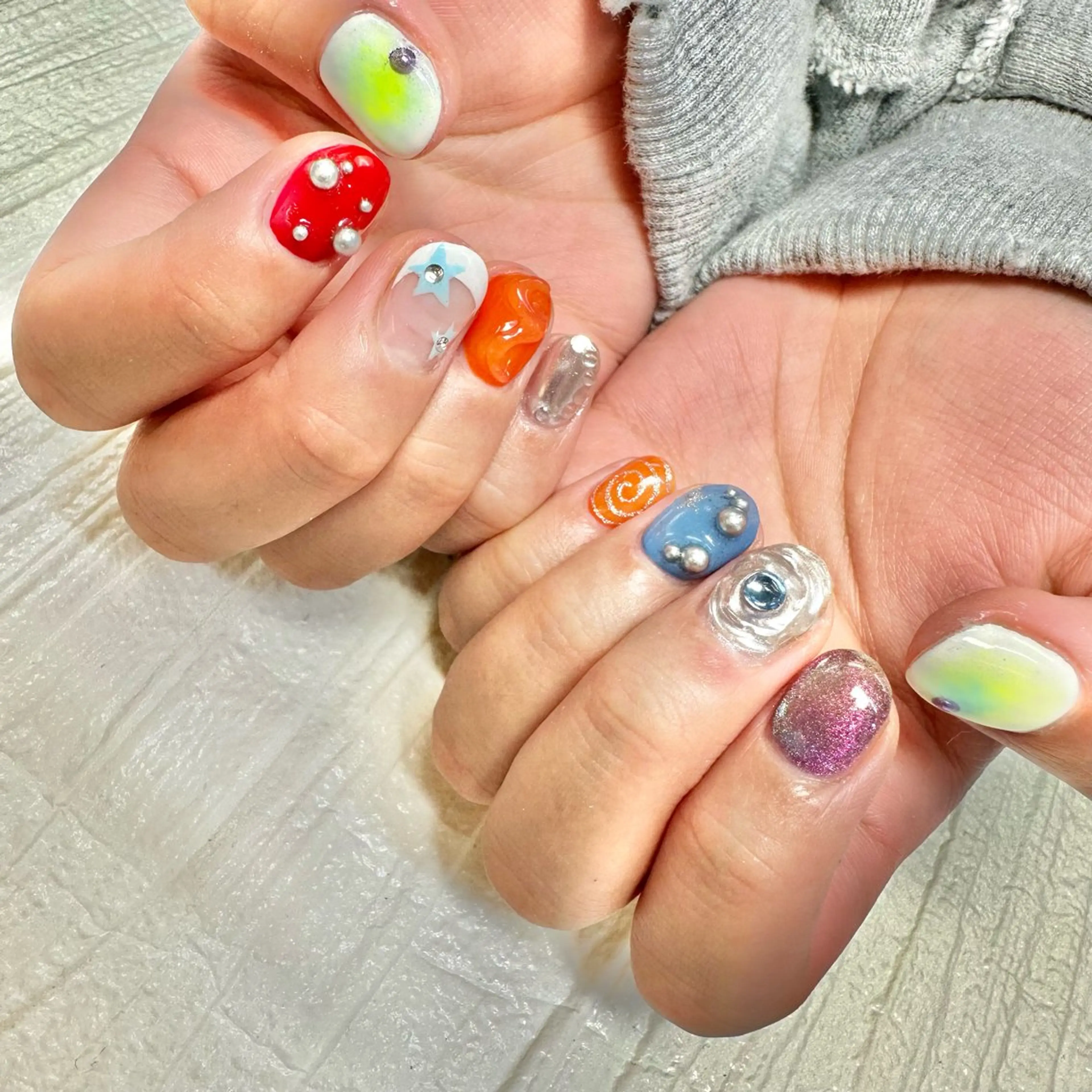 ネイル キラキラネイル マグネットネイル 🤎CHARME NAIL🤎のネイルデザイン
