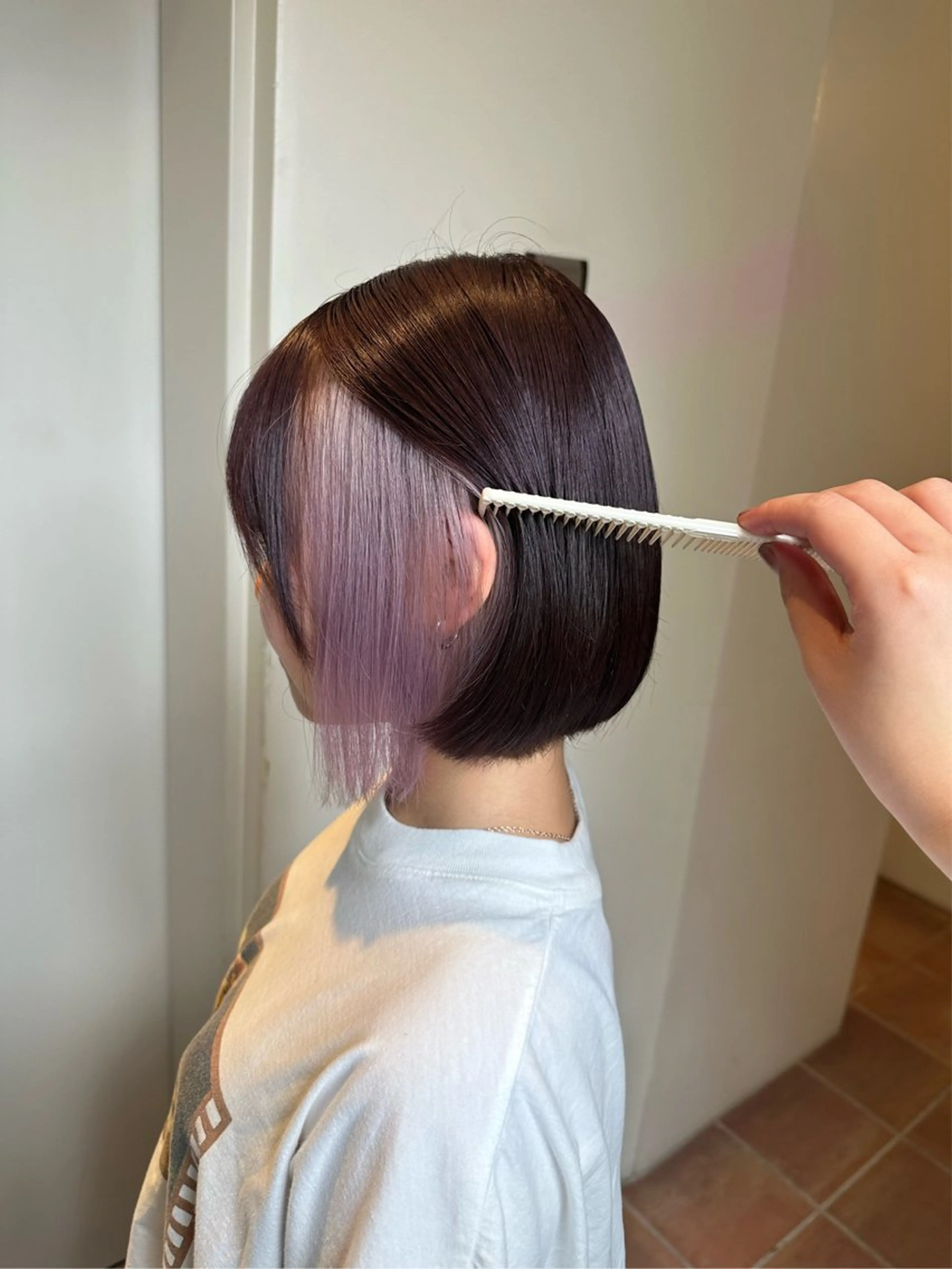 ショート ピンクブラウン ボブ 安丸 結夏のヘアスタイル