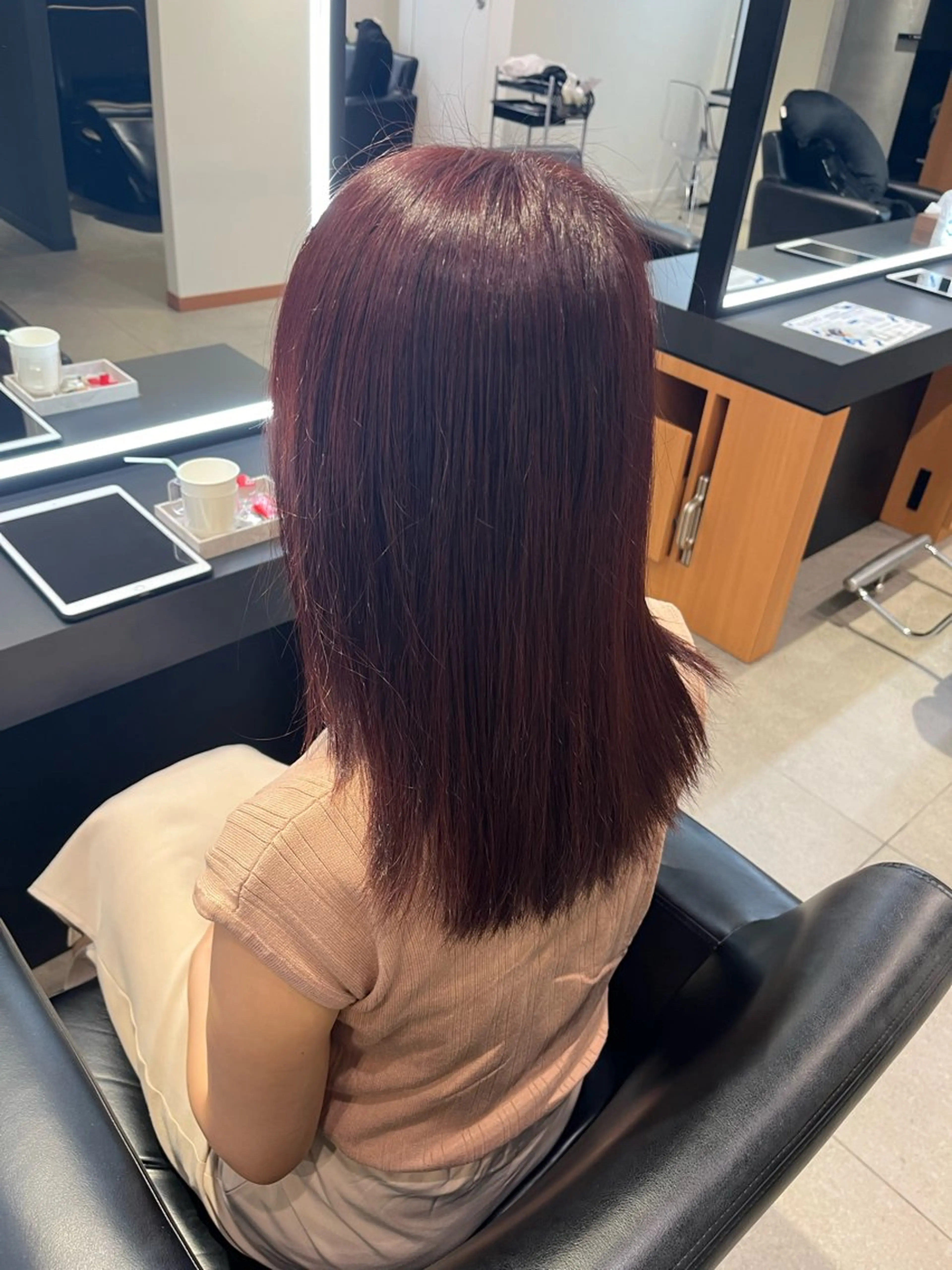 セミロング カラー レッドカラー ERII /伏見・栄 カットモデル募集中！のヘアスタイル