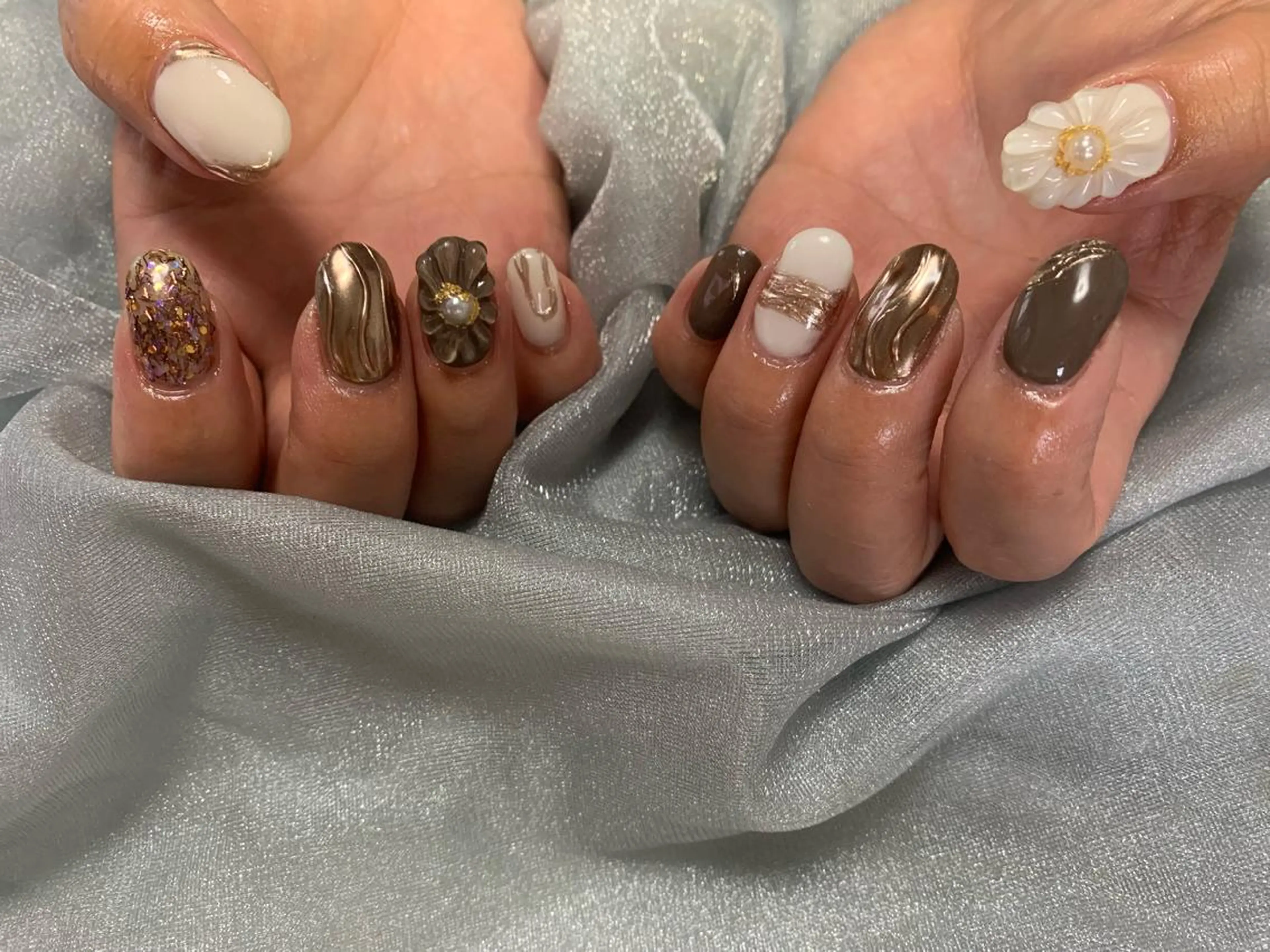 ネイル ストーンネイル Hair＆Esthe＆Nail　Garden所属・Garden Takeuchiのネイルデザイン