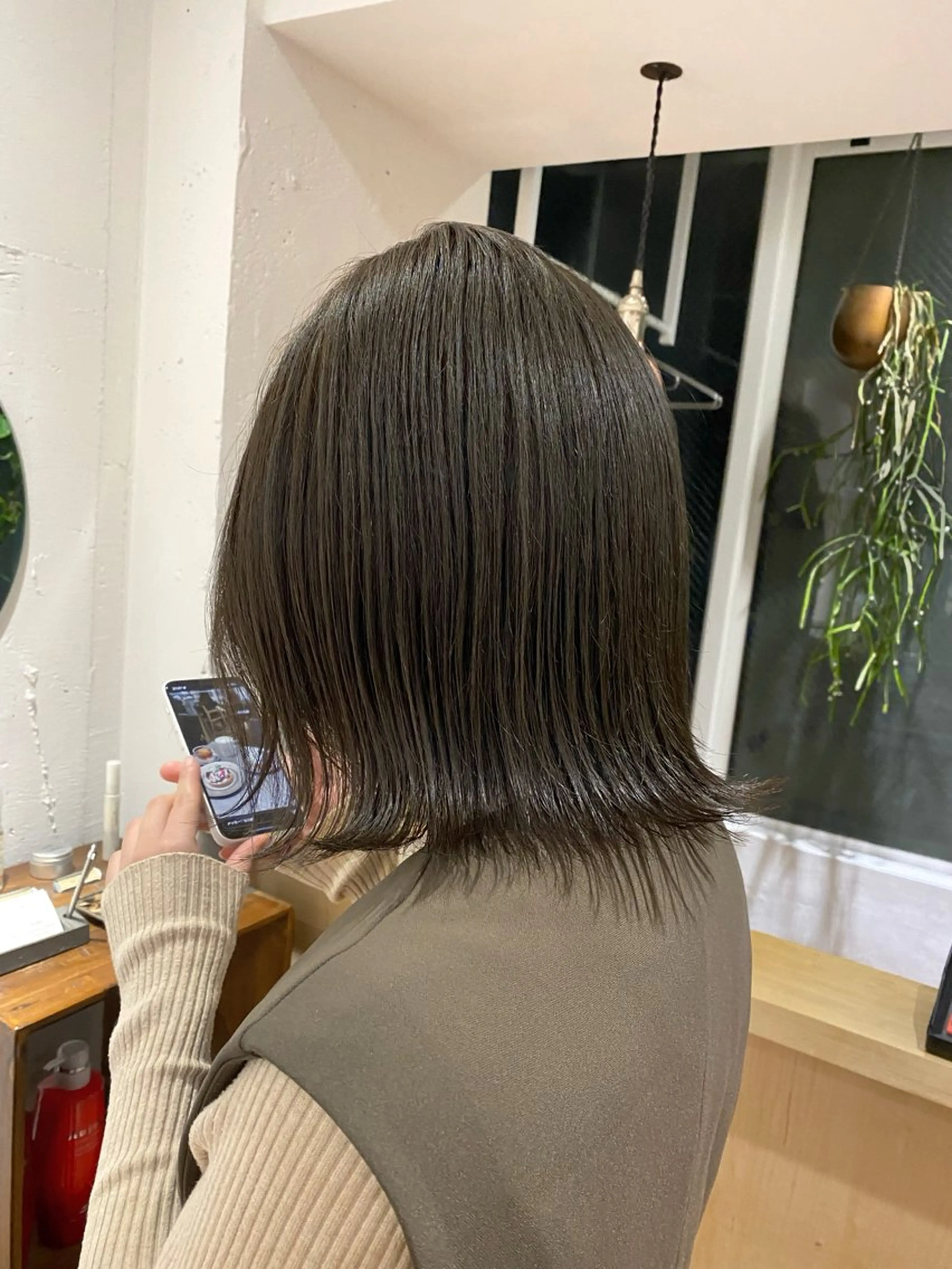 ミディアム カラー ベージュカラー オリーブベージュ ヘアカラー トリートメント 艶カラー 🤍🫧/makoのヘアスタイル