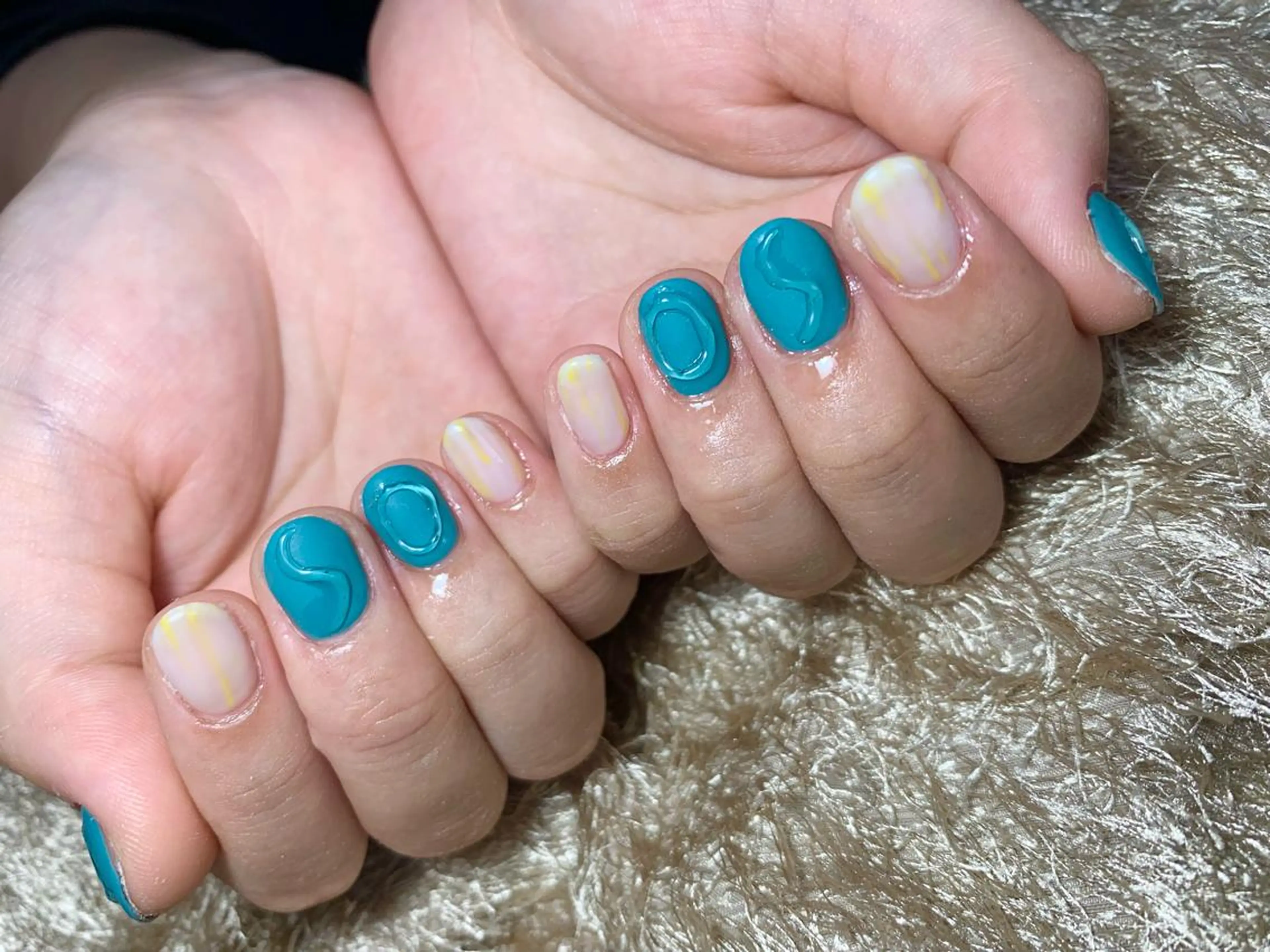 ネイル マルサンカクシカク所属・○△□ 守口市のネイルデザイン