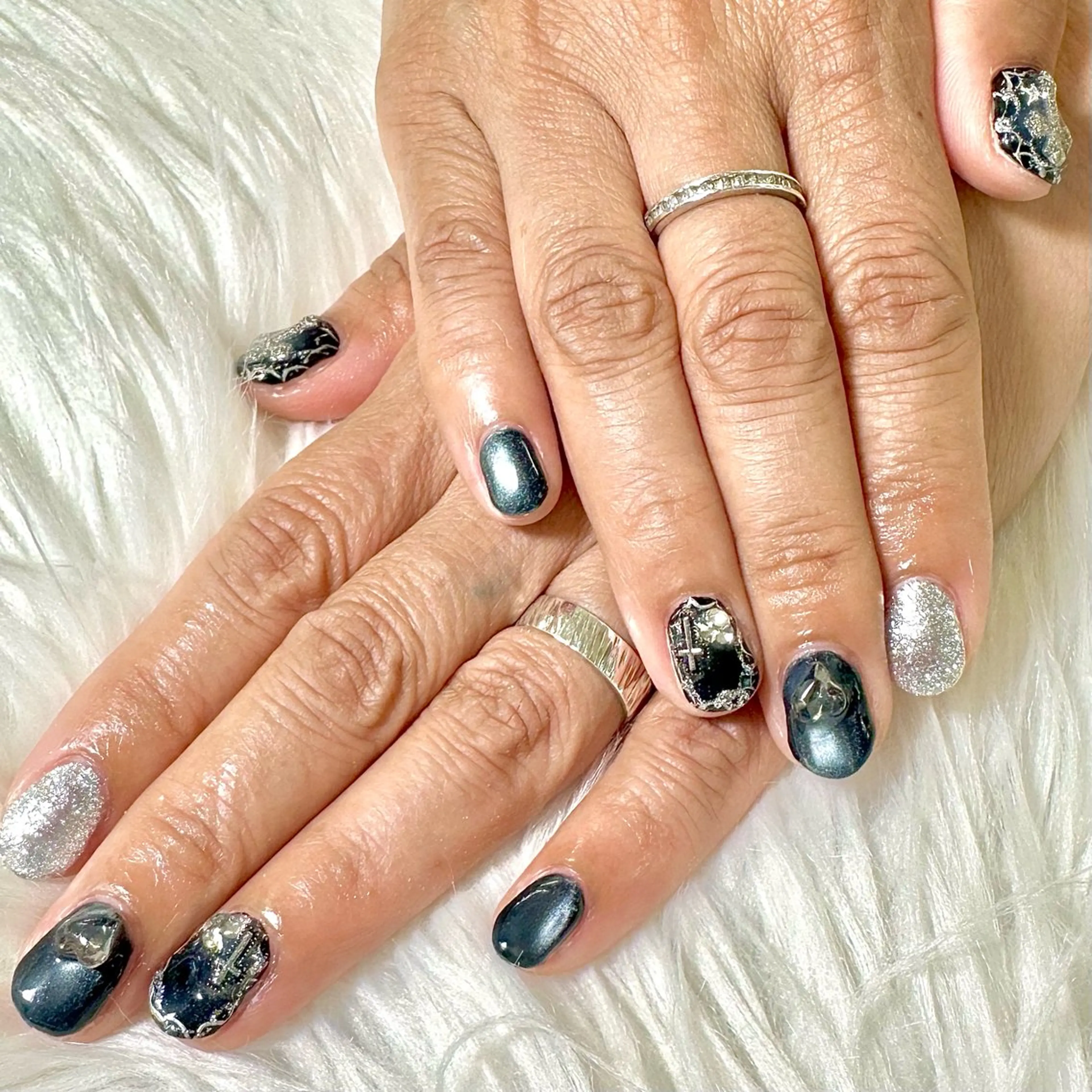 ネイル マグネットネイル ハンドネイル Heartnail Hino Reinaのネイルデザイン