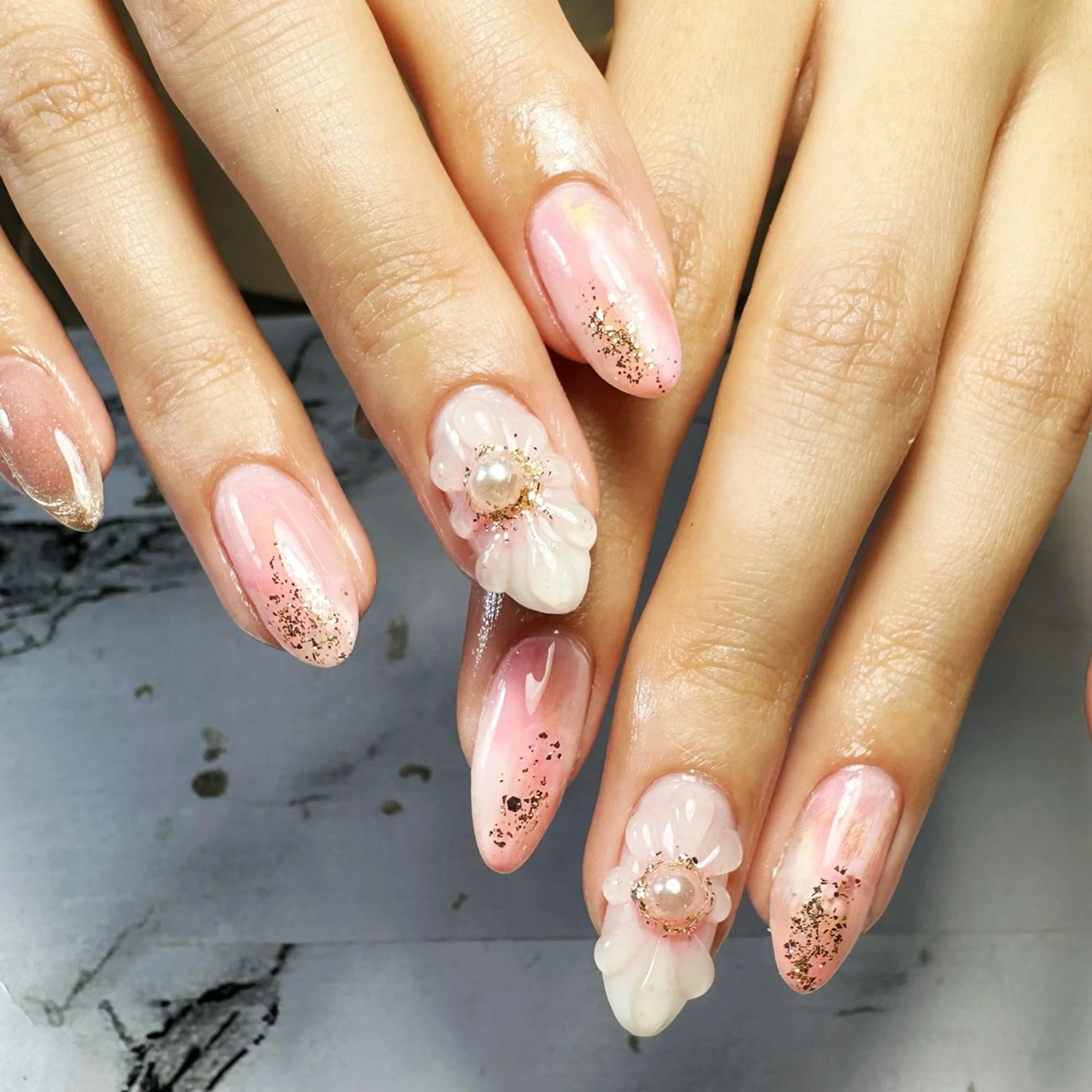 ネイル 新山 聖のネイルデザイン