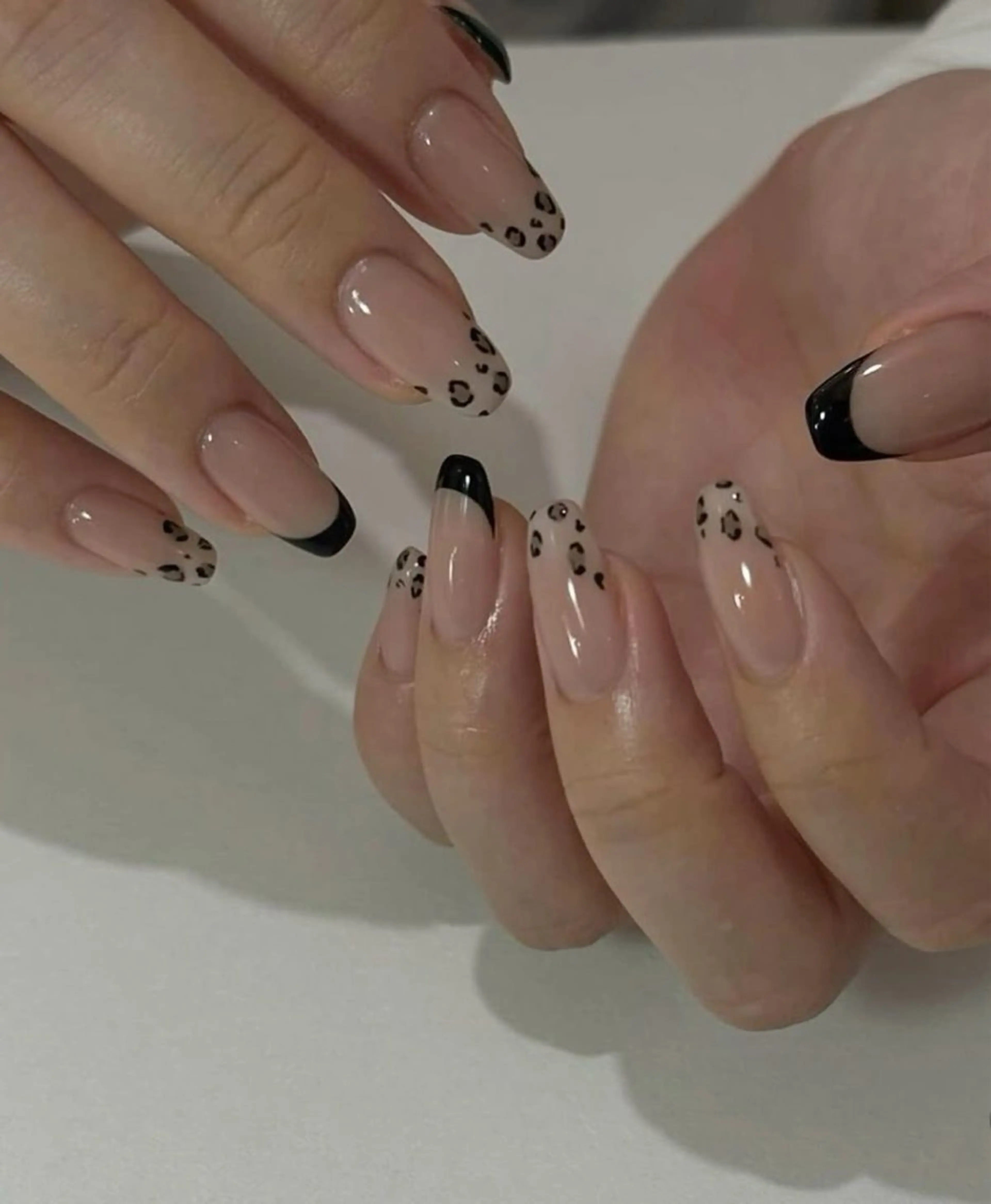 ネイル アートネイル オーロラネイル ブルー チークネイル フットネイル ハンドネイル NAILS168 新大久保店のネイルデザイン