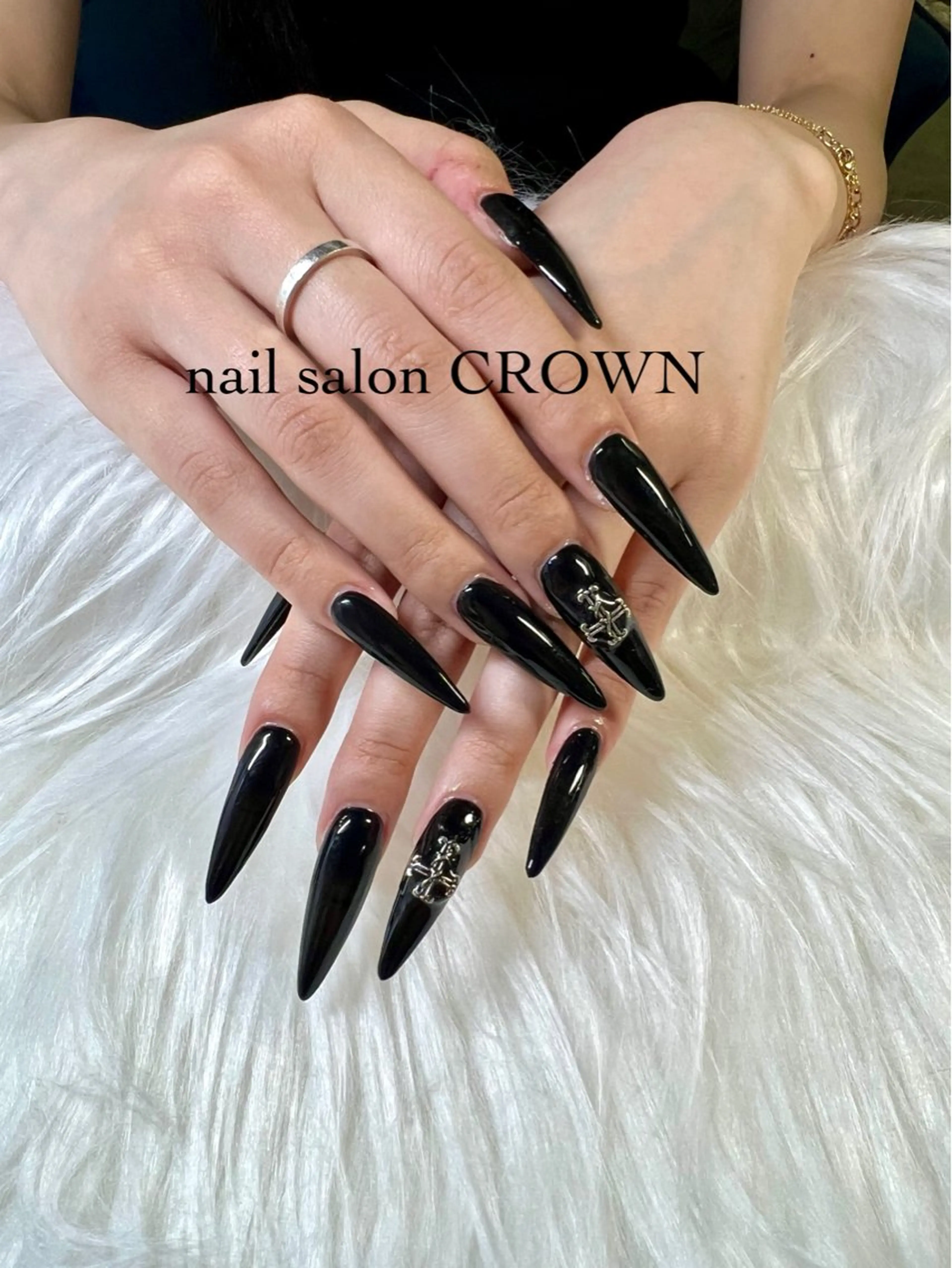 ネイル 長さ出し ロングネイル ワンカラーネイル スカルプネイル nail salon CROWNのネイルデザイン
