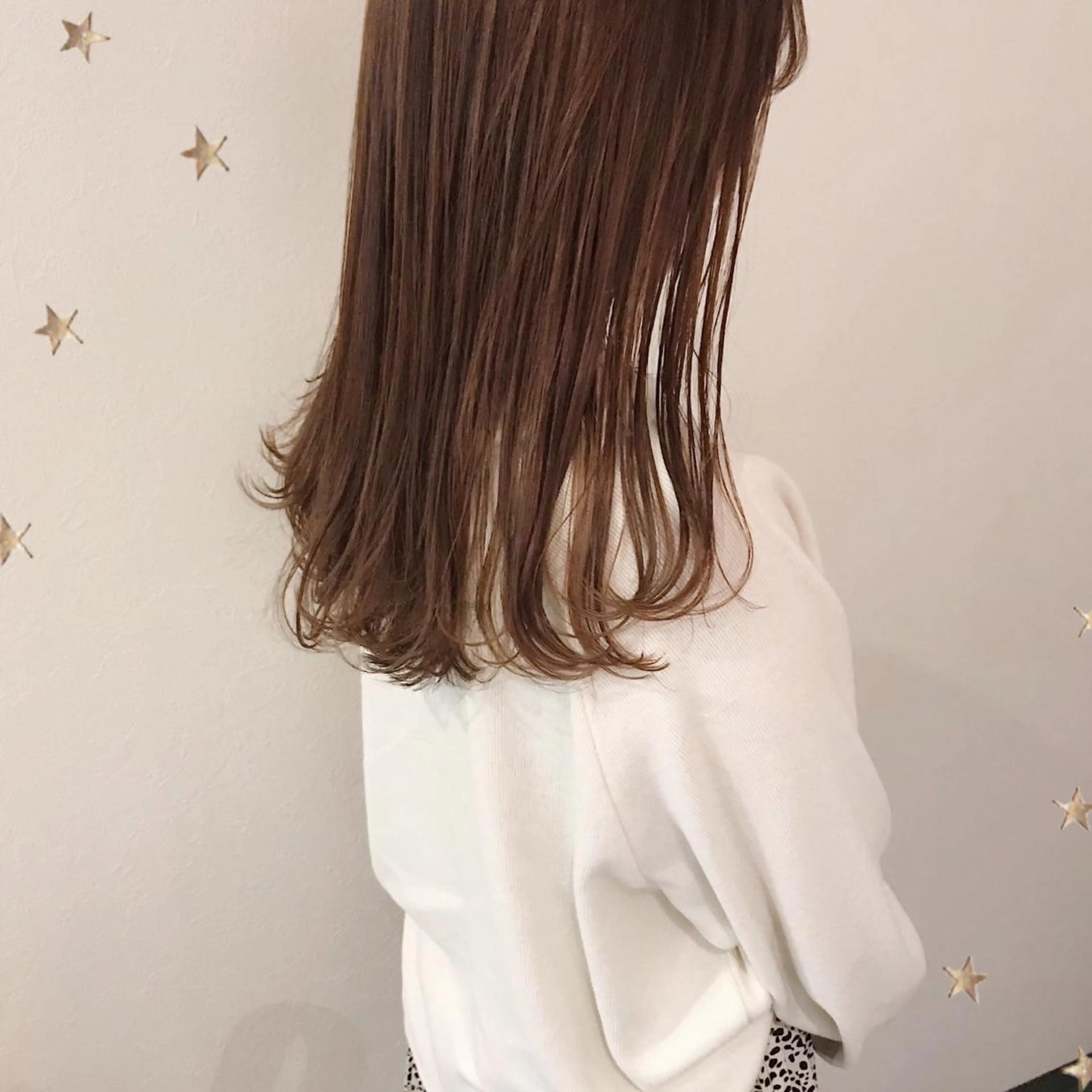 セミロング カラー カット ヘアカラー salon AKIRA所属・市川 千夏のヘアスタイル