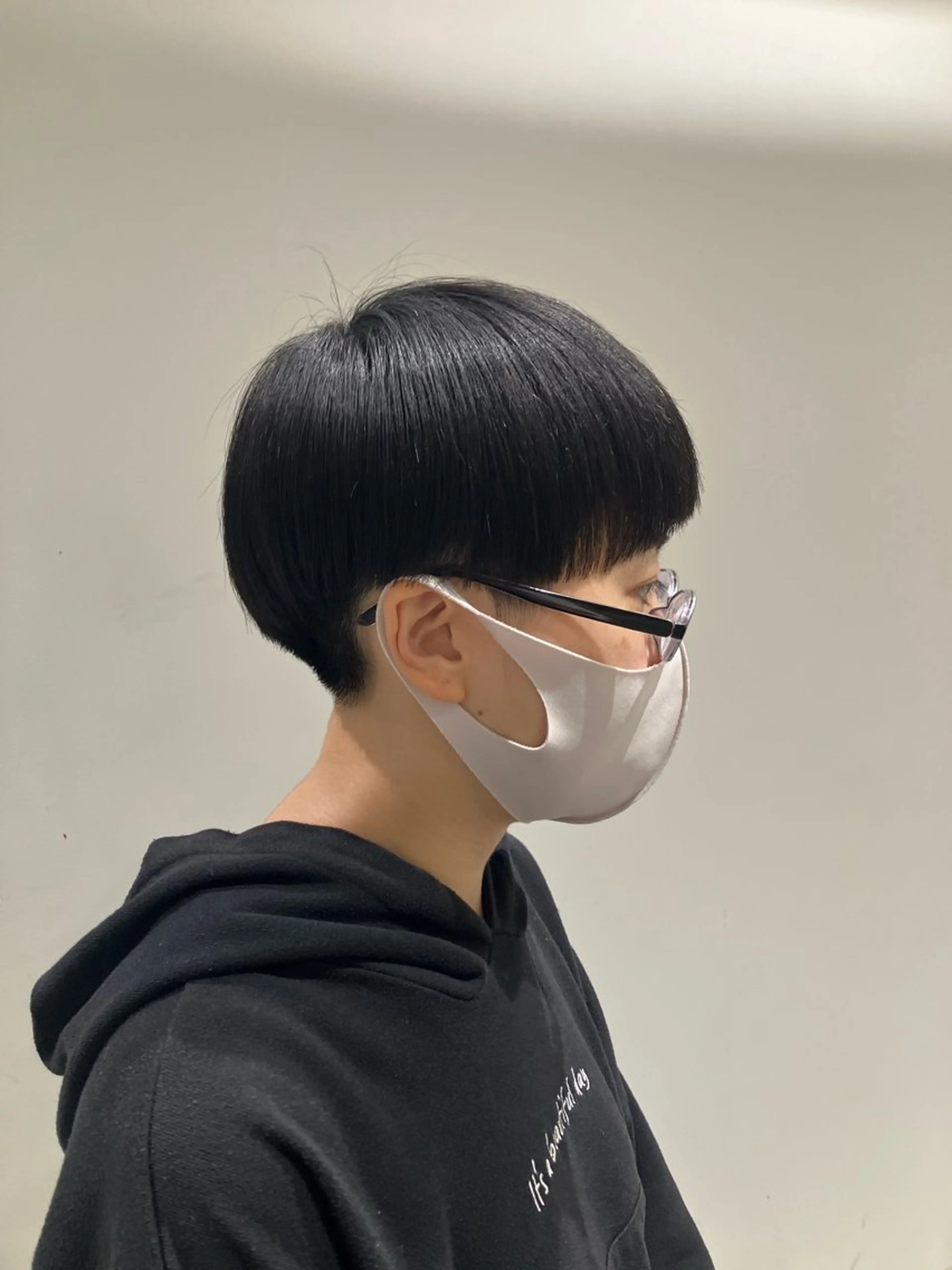 ショート ショートヘア 平松 里穗のヘアスタイル