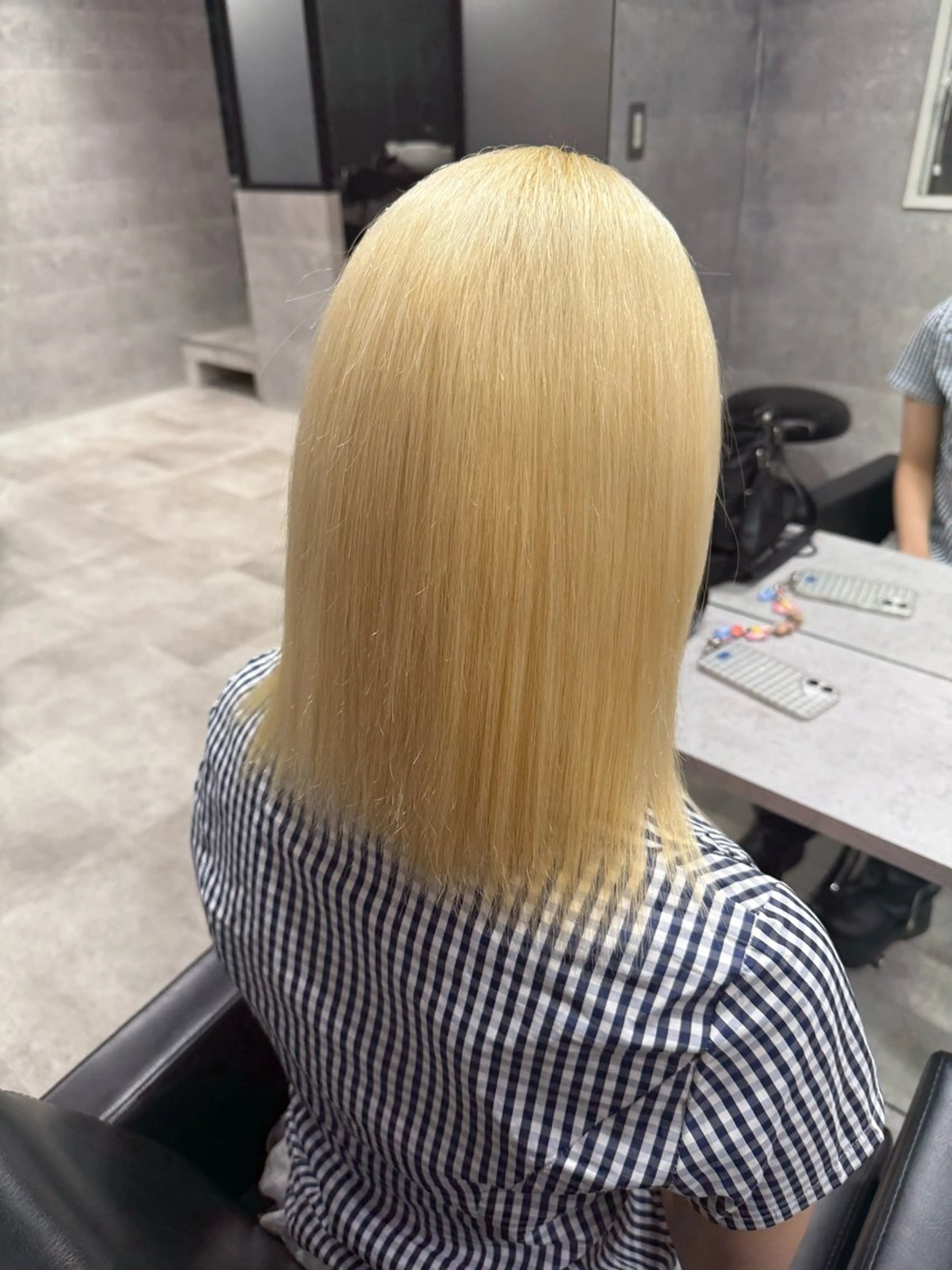 ミディアム カラー ボブ 川浪 ほほみのヘアスタイル