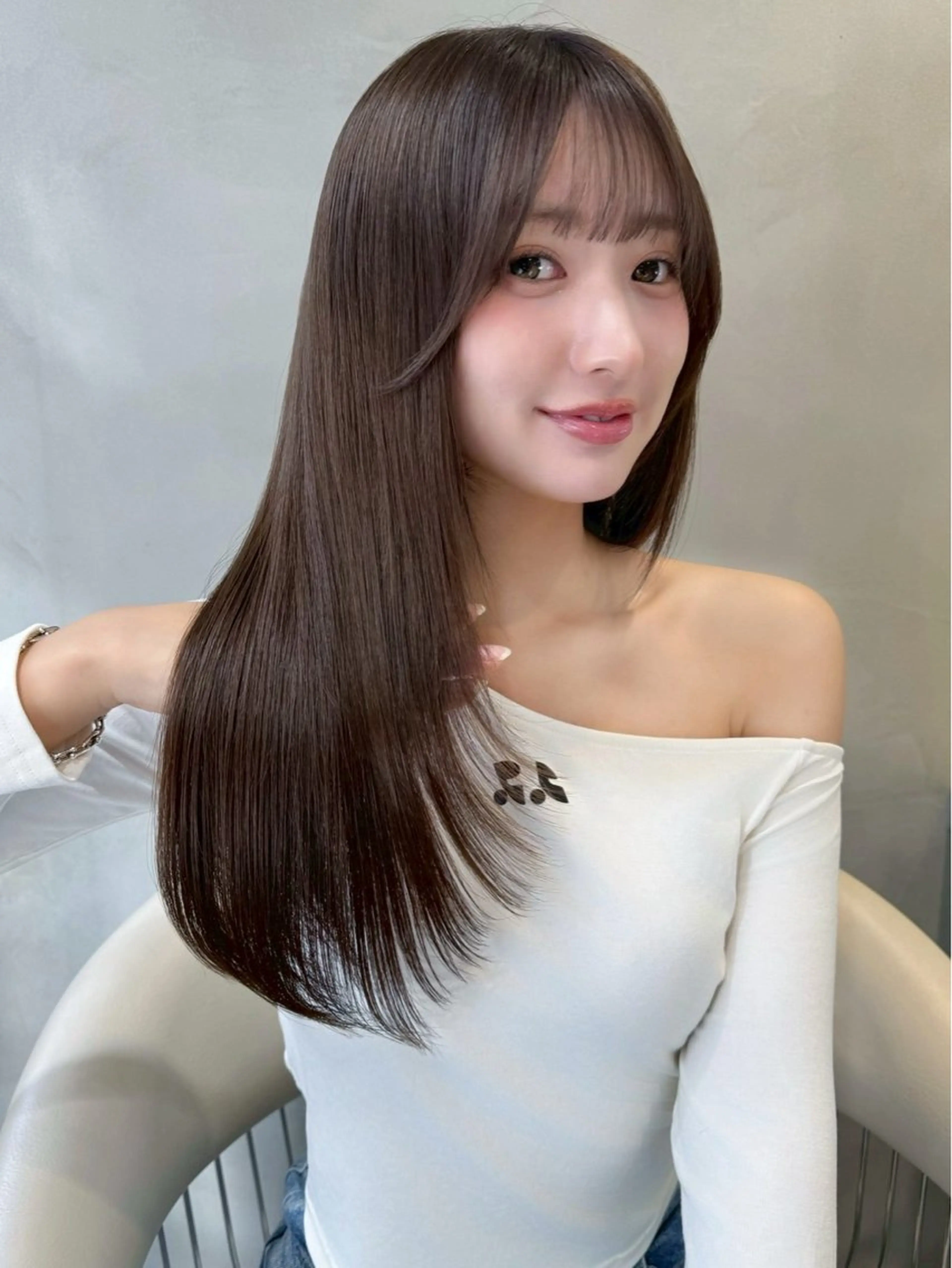 ロング ヘアアレンジ 髪質改善 レイヤーカット 縮毛矯正 酸性ストレート カット 縮毛矯正 トリートメント ヘアセット 大宮‎🩵縮毛矯正 髪質改善 佐藤 和のヘアスタイル