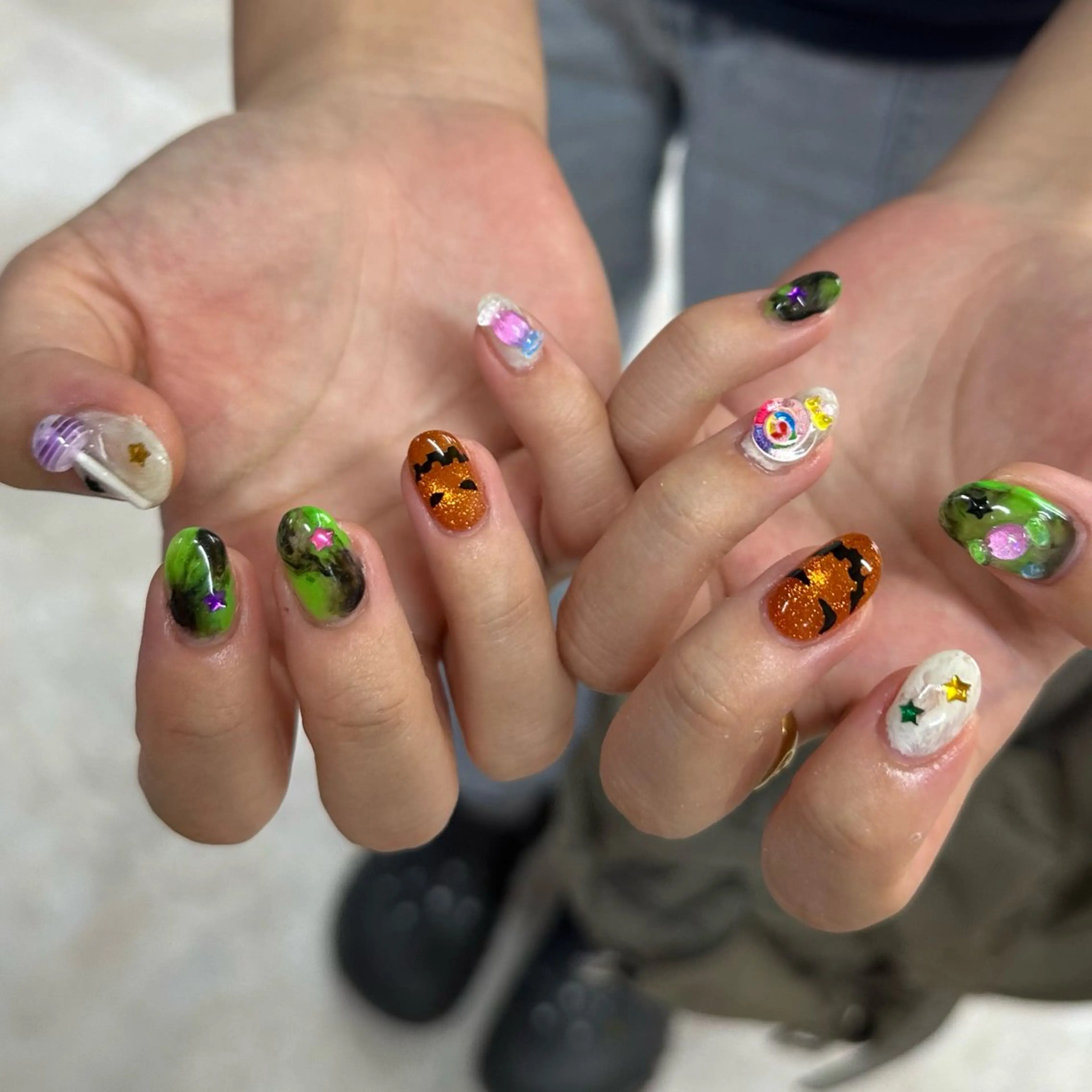 ネイル ハンドネイル フットネイル YukaRyu /個性派デザインのネイルデザイン