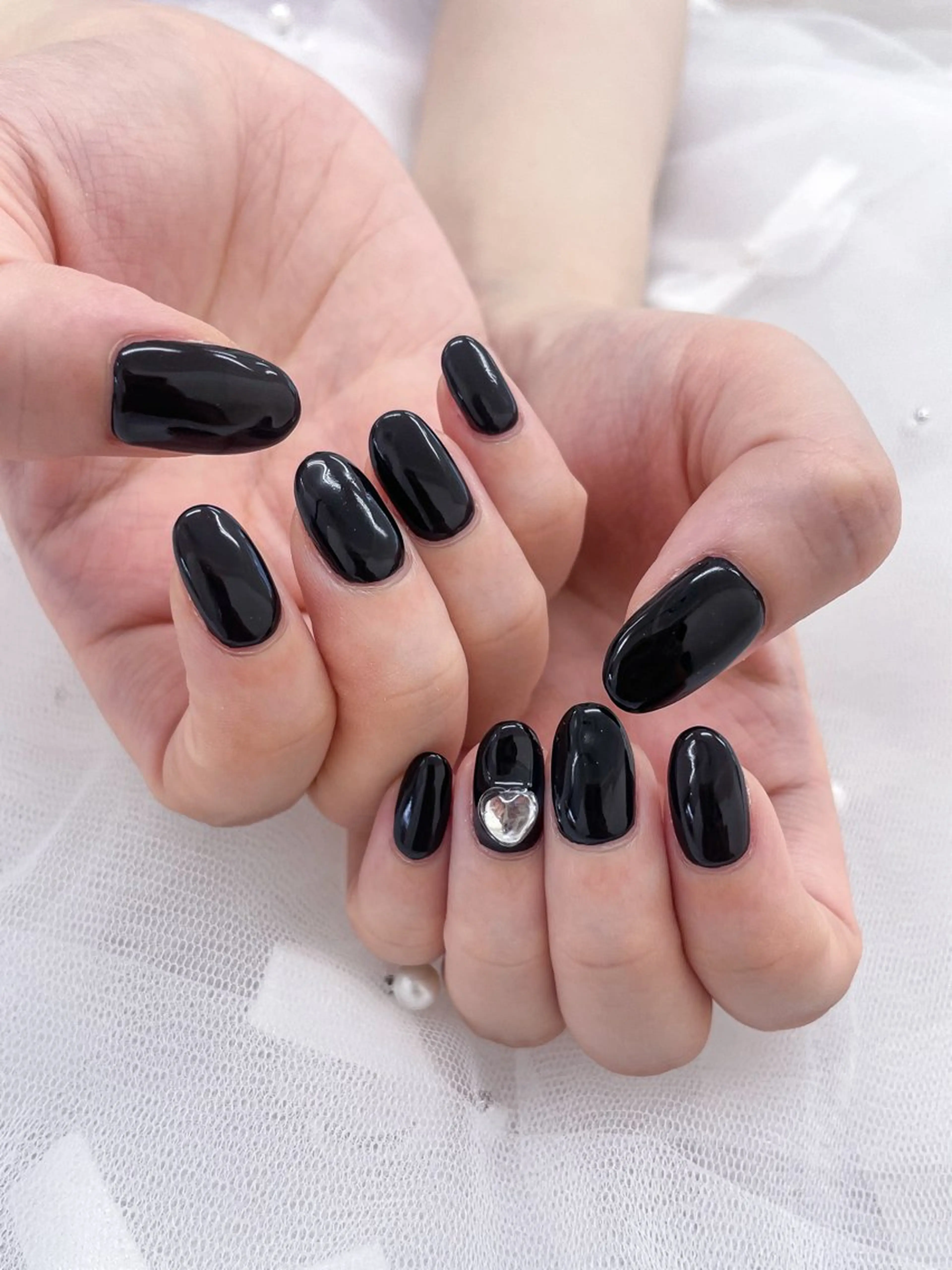 ネイル ストーンネイル ハンドネイル 五十嵐 美智のネイルデザイン