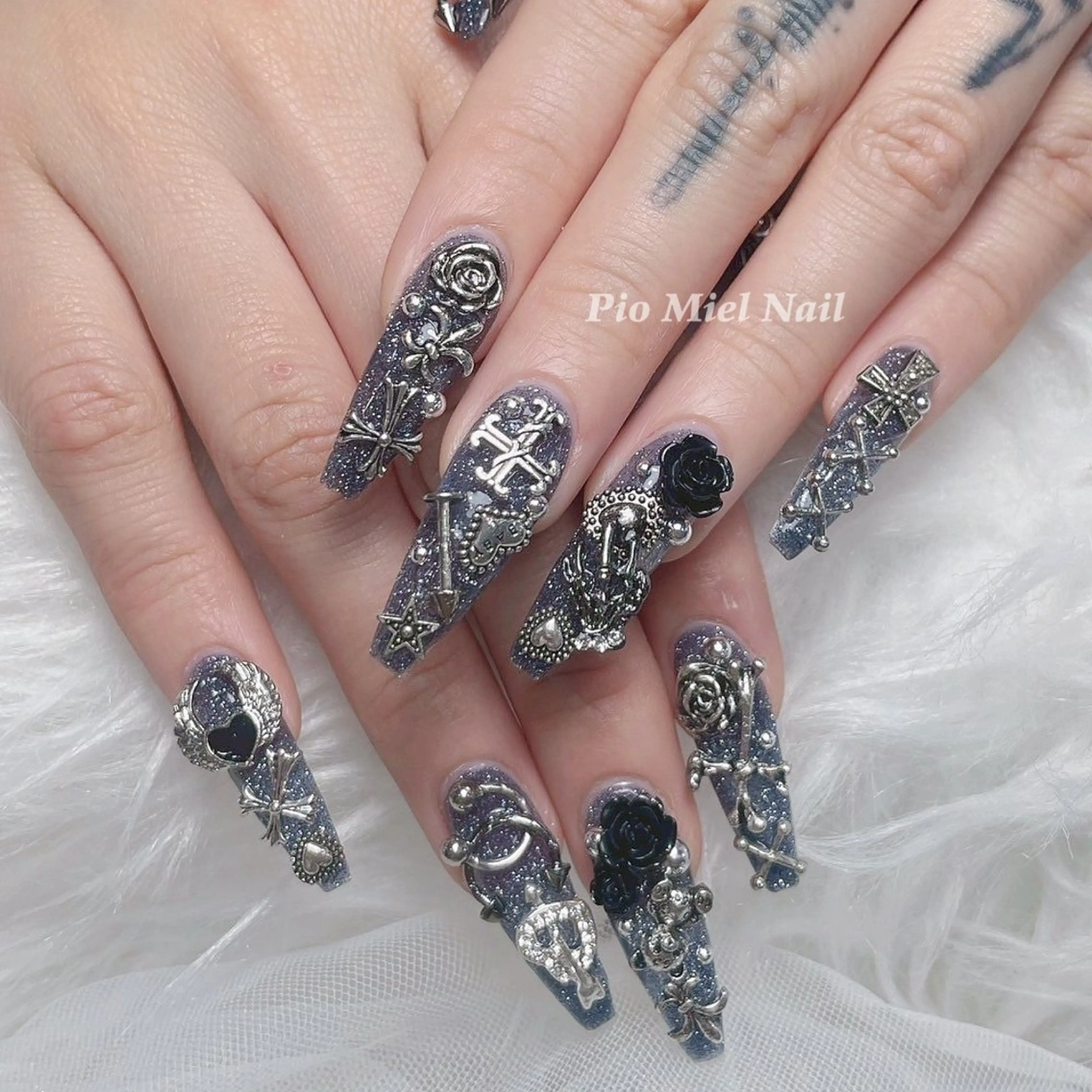 ネイル ハンドネイル Pio Mielのネイルデザイン