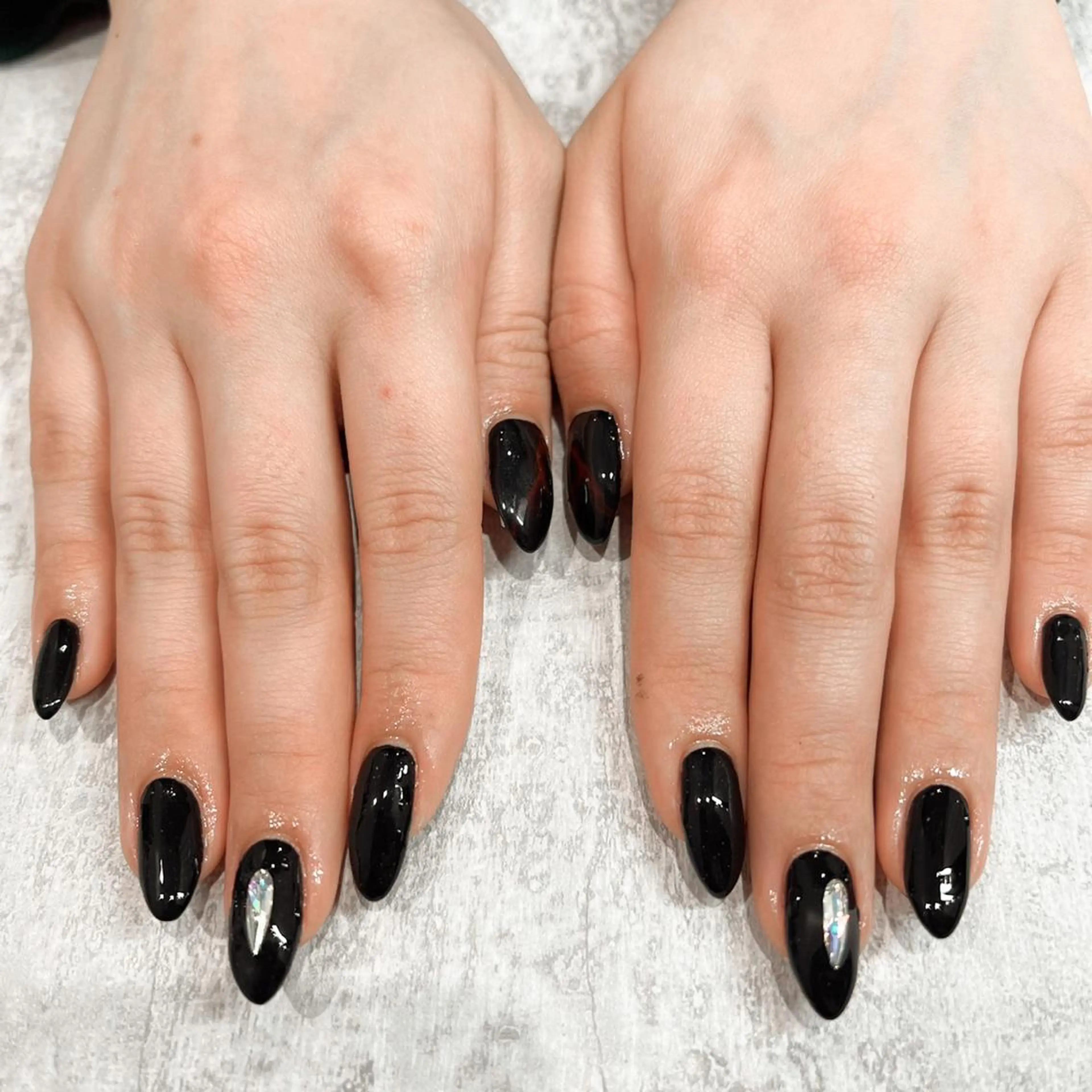 ネイル ハンドネイル NAIL Salon IP所属・長谷川 奈緒美のネイルデザイン