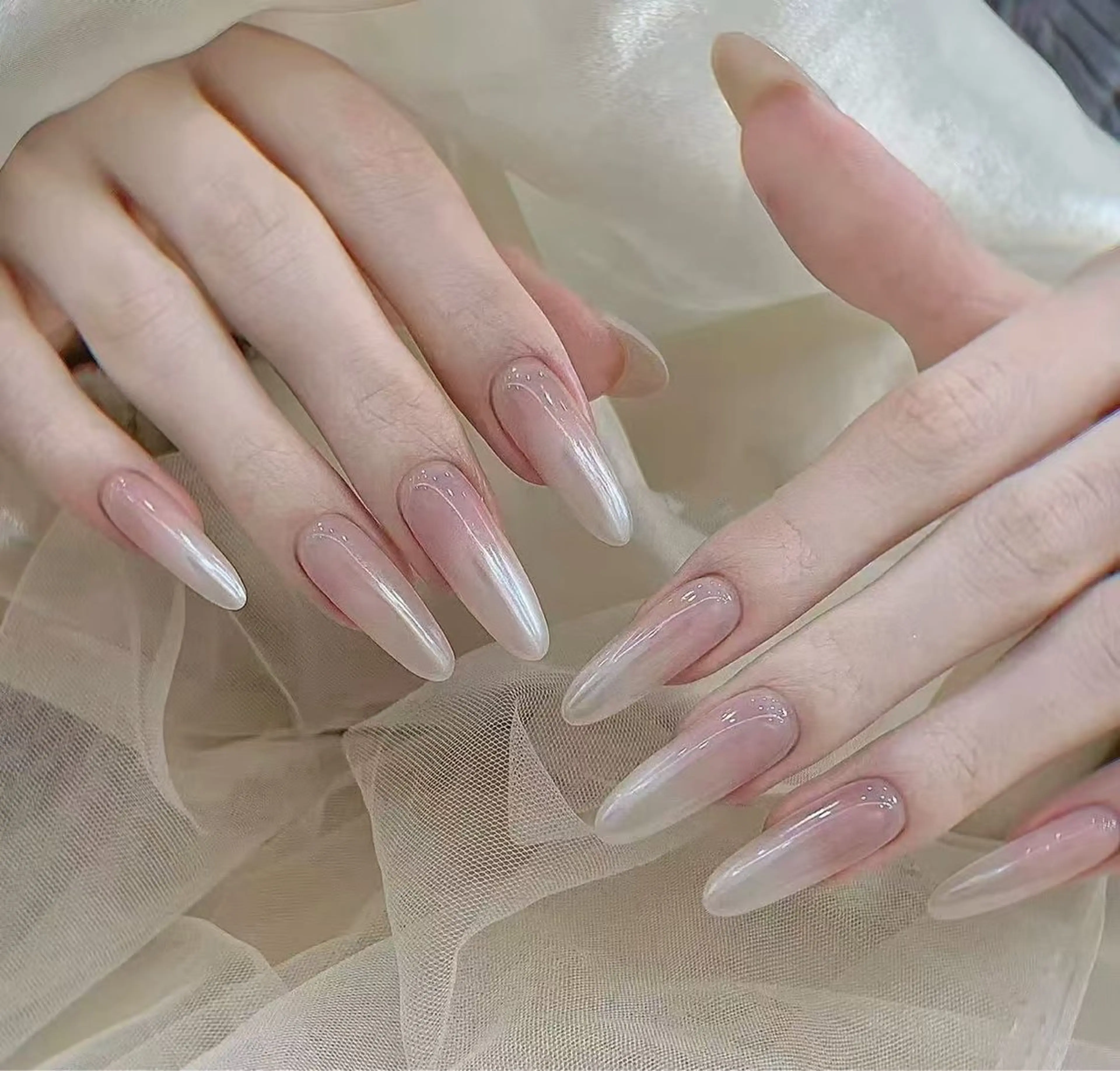 ネイル オーロラネイル フラワーネイル フットネイル フレンチネイル ジェルネイル ハンドネイル BabyYouMi ねねのネイルデザイン