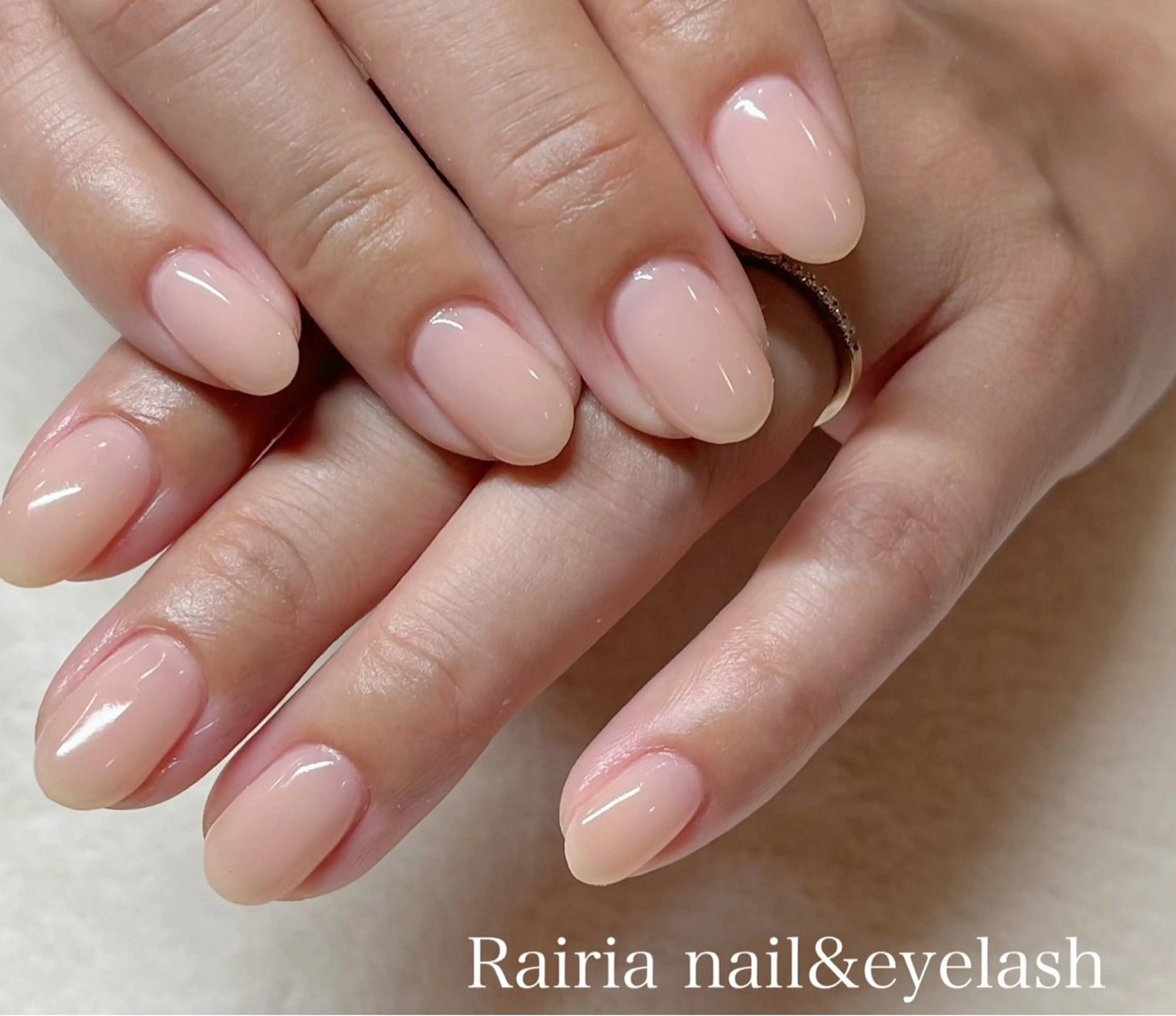 ネイル ワンカラーネイル Rairia   nail所属・屋敷 理奈のネイルデザイン