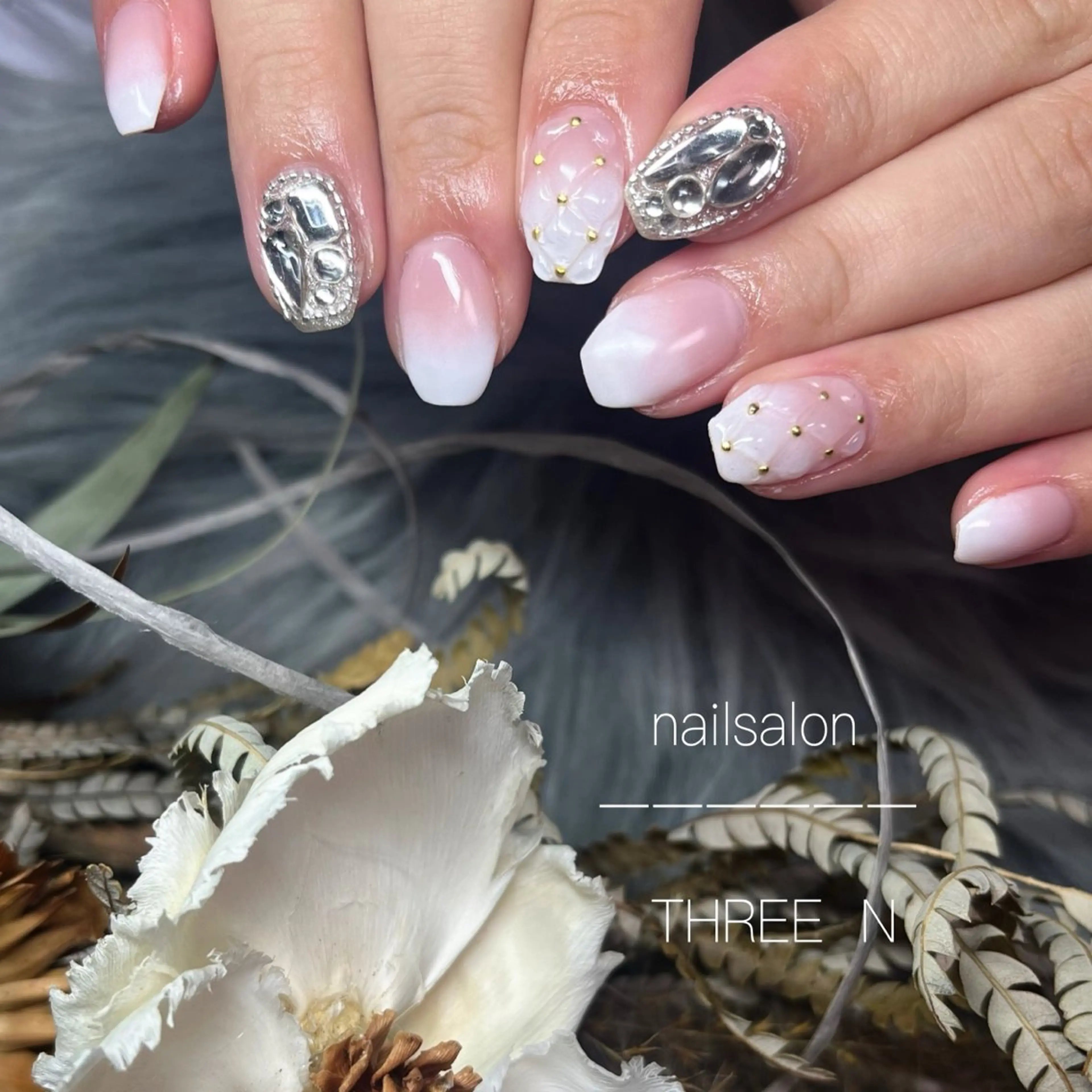 ネイル Nail Salon THREE  Nのネイルデザイン