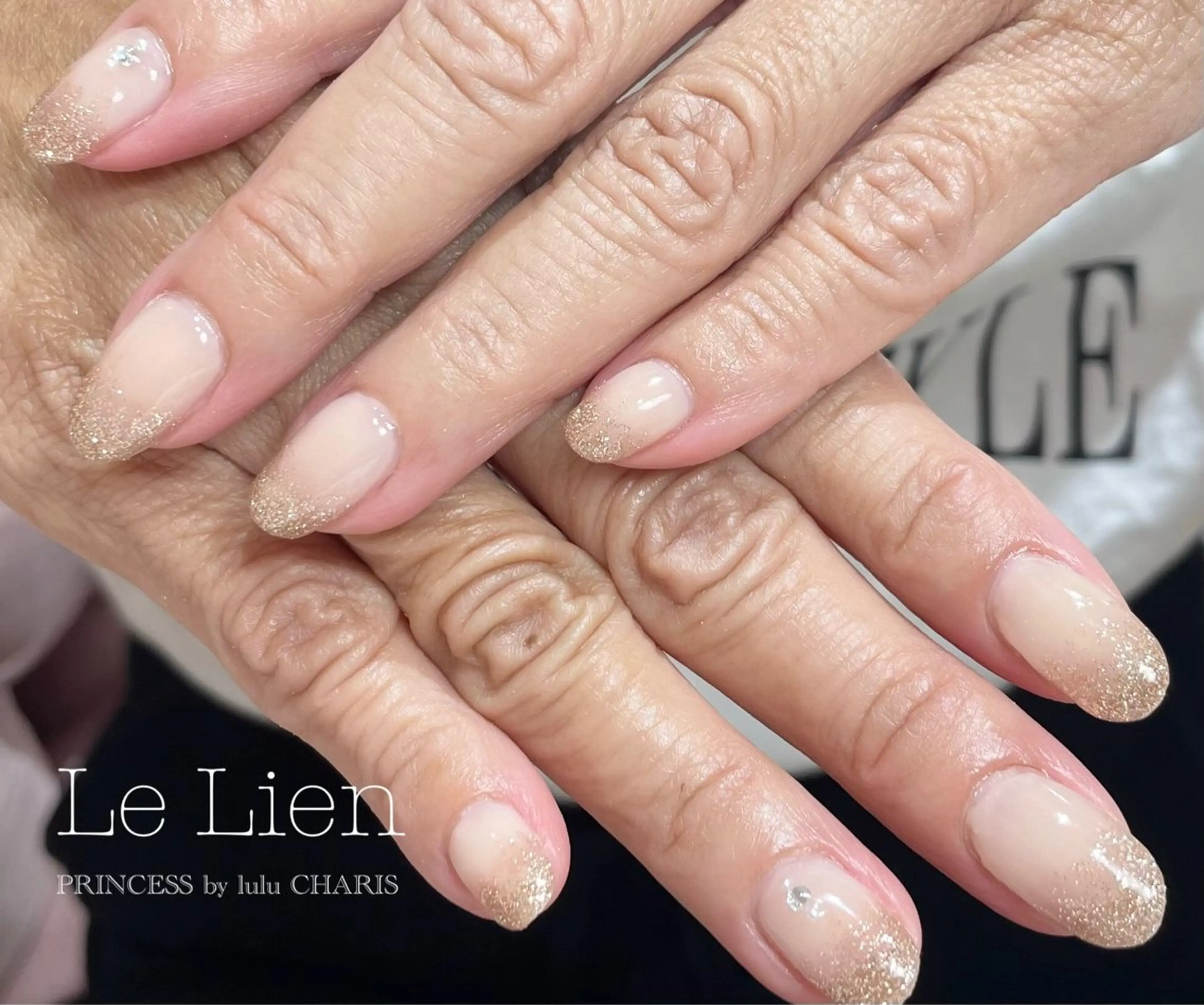 ネイル フラッシュネイル グラデーション キラキラネイル PRINCESS by lulu CHARIS所属・南海【金剛駅】 *⑅୨୧*chieのネイルデザイン