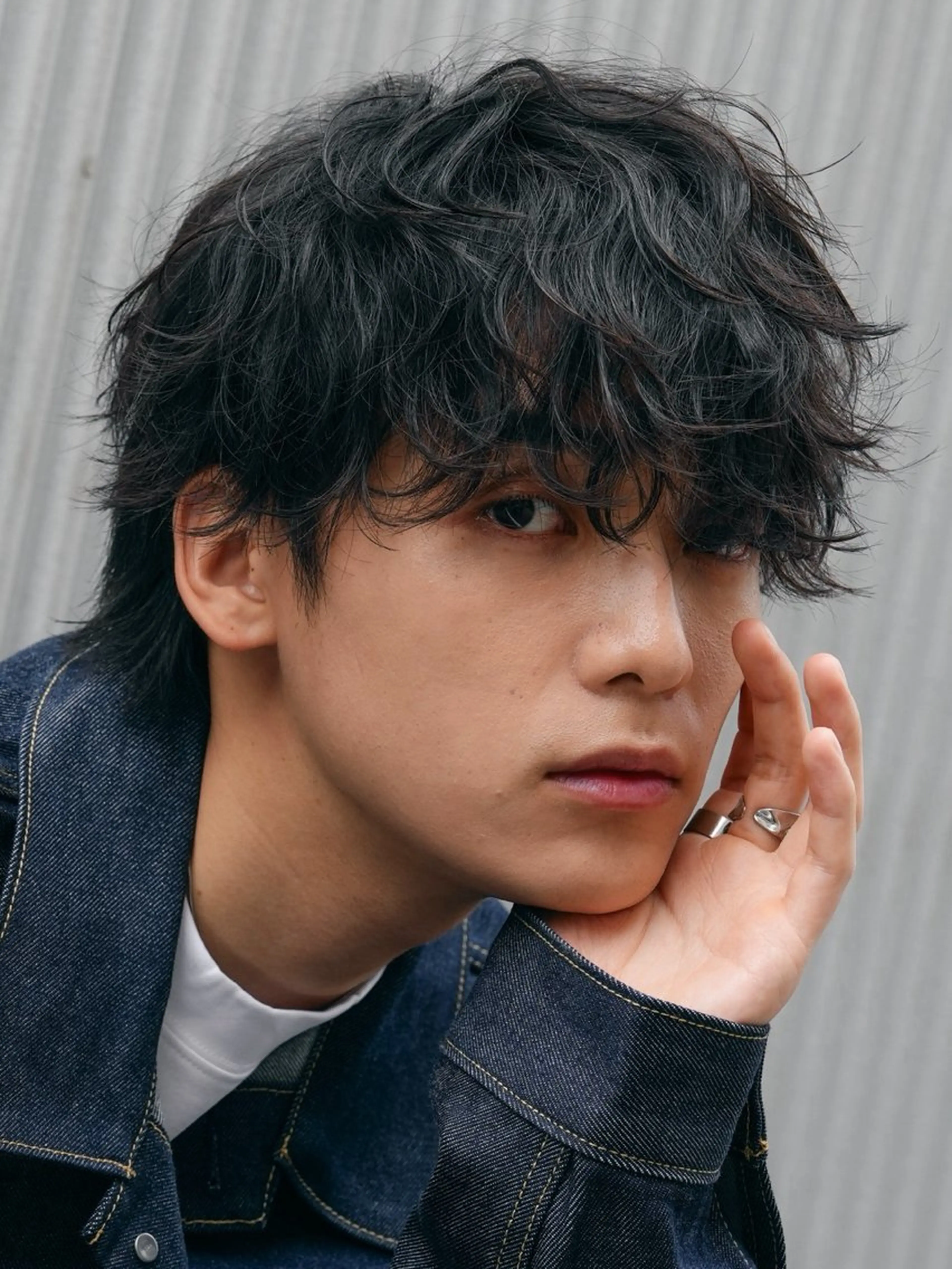 ショート パーマ メンズ メンズパーマ 学生（メンズ向け） 波巻きパーマ メンズウルフカット 学生 カット パーマ fifth名駅所属・メンズパーマ 名古屋/水谷颯のヘアスタイル