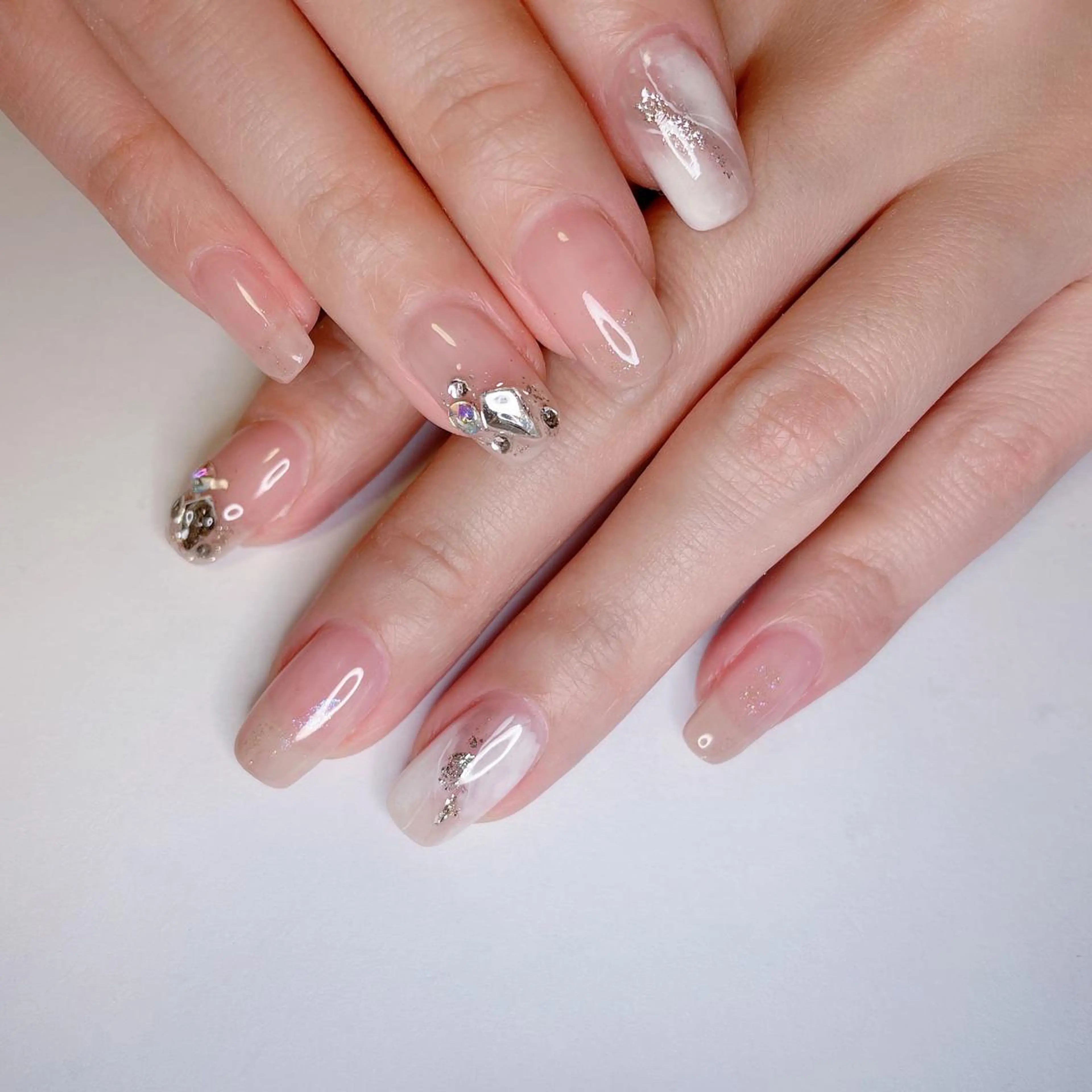 ネイル M🌷nail 長さだし専門店のネイルデザイン