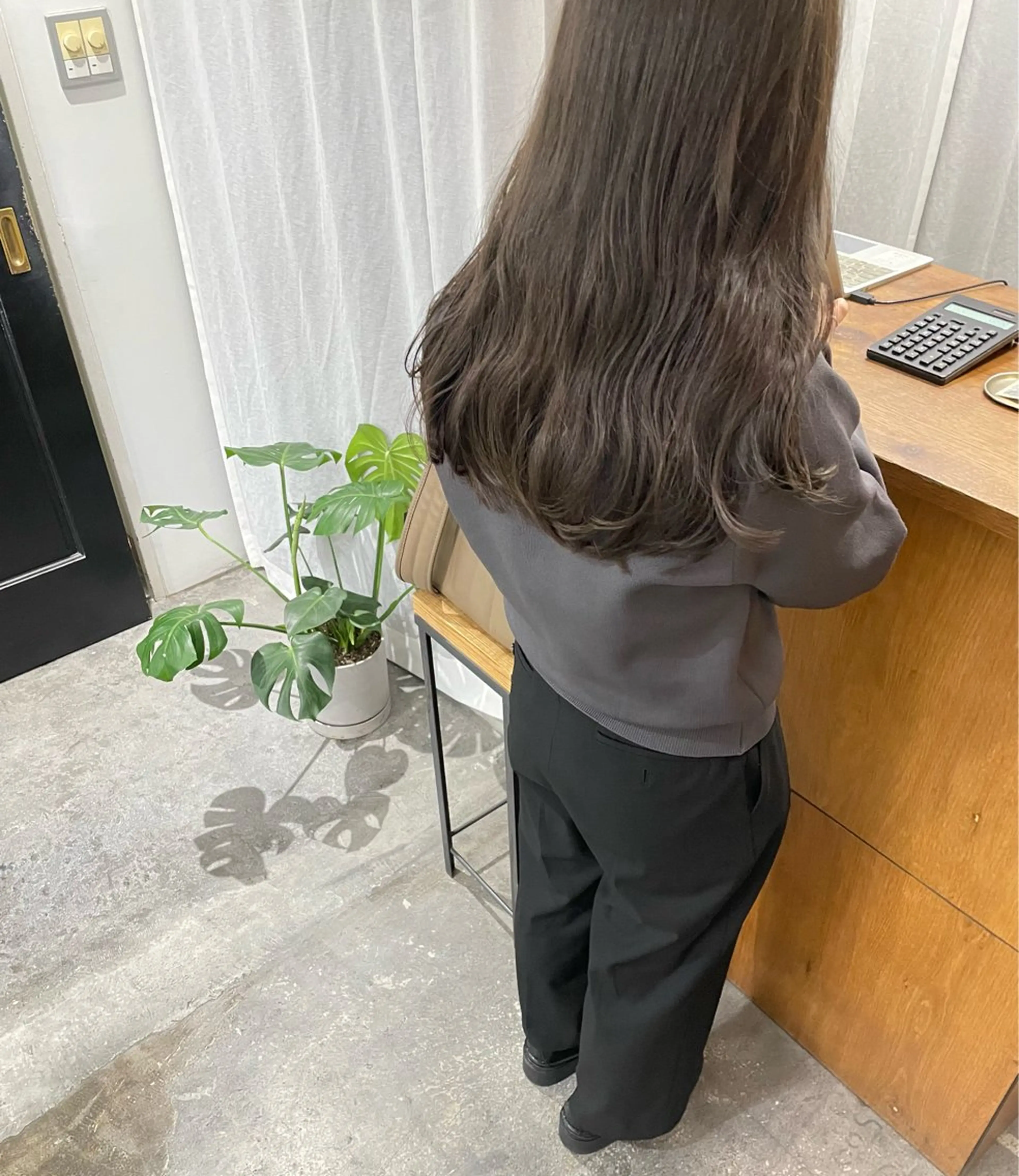 ロング カラー ブリーチ 透明感カラー ブリーチなしカラー astar所属・kotono🪿 透明感カラーのヘアスタイル