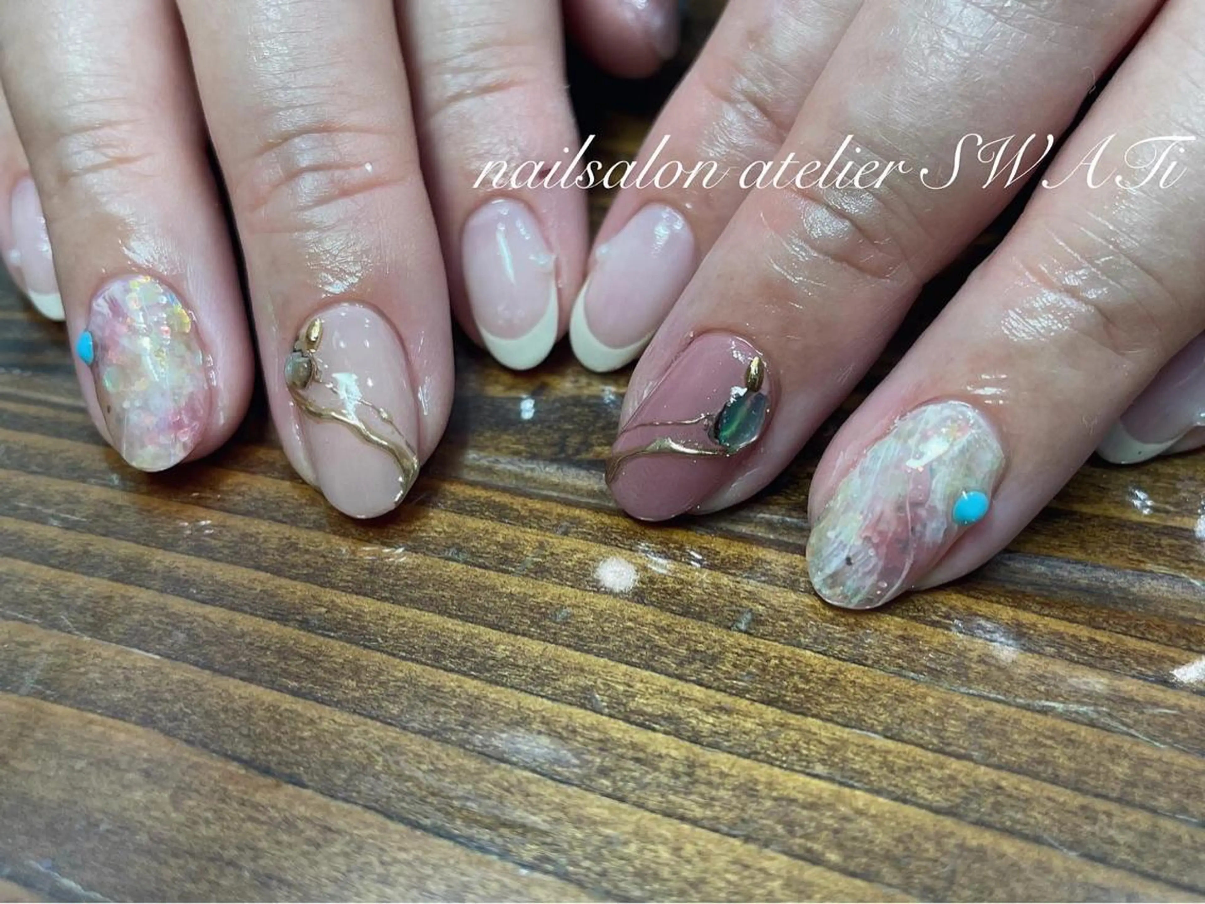 ネイル ヘアーサロン大野所属・nailsalon SWATiのネイルデザイン
