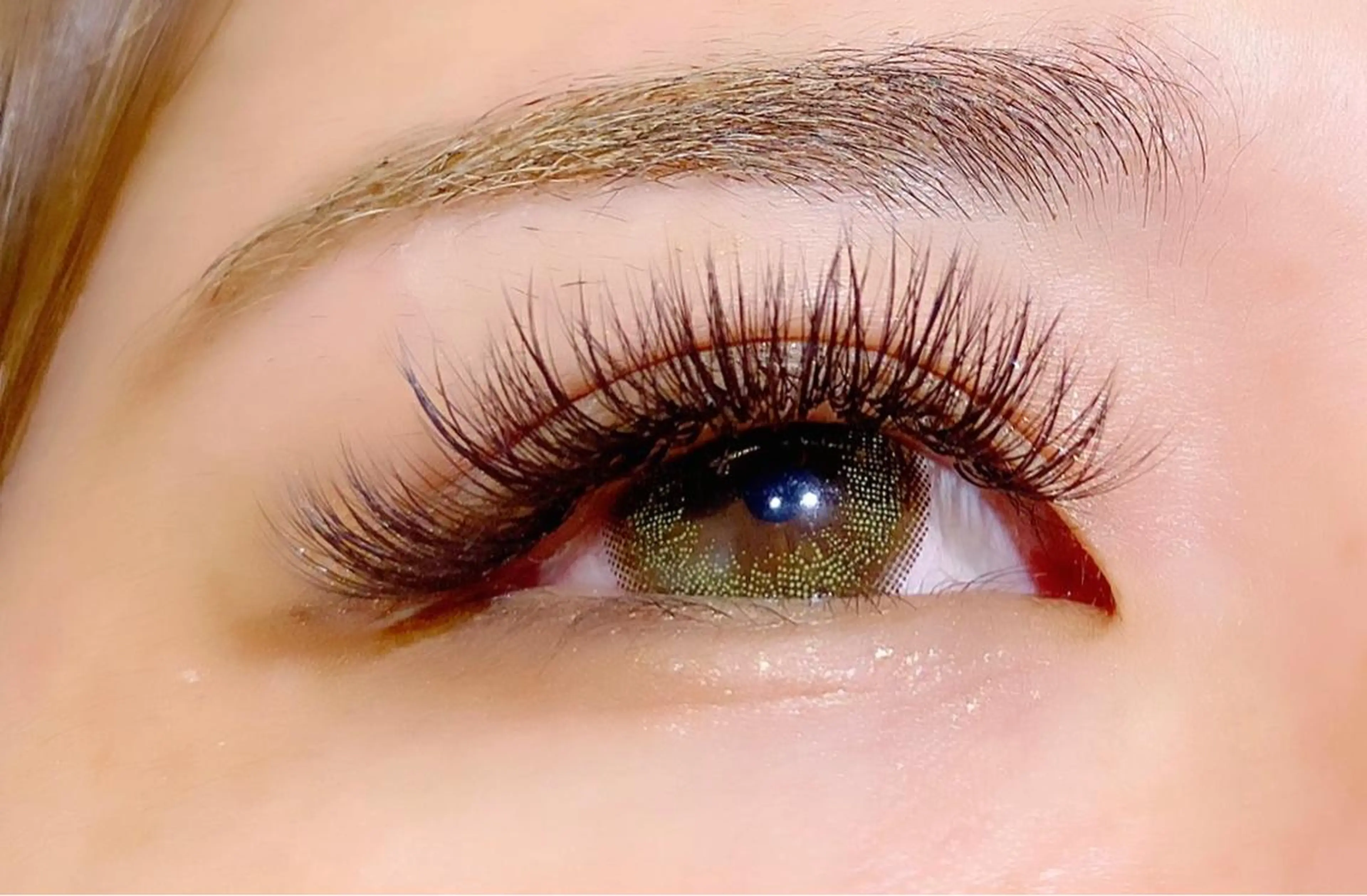 マツエク・マツパ ボリュームラッシュ Carat Eyelash&Eyebrow 市川店所属・時田 友美のマツエク・マツパデザイン