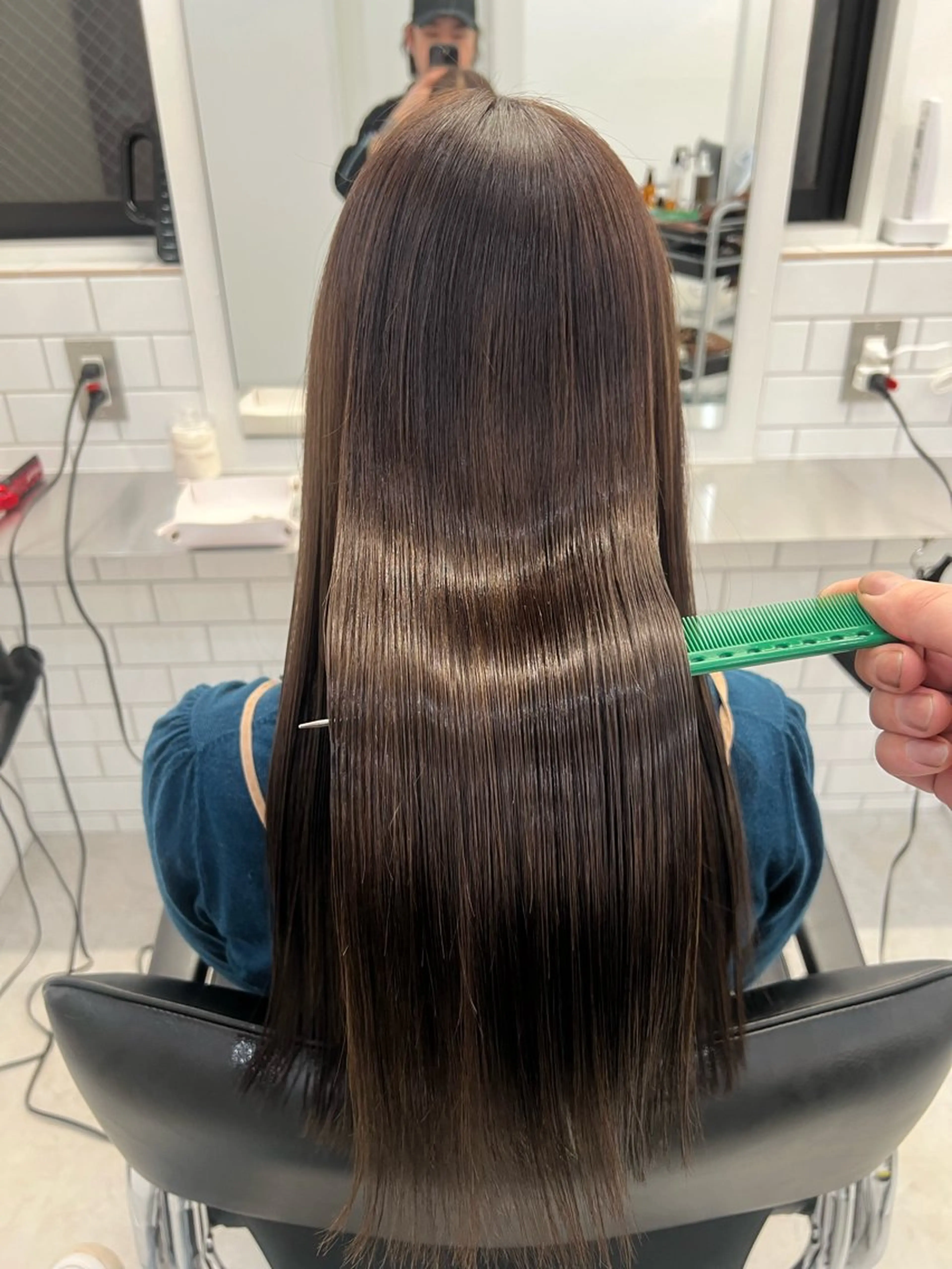 ロング カット ヘアカラー トリートメント ハイトーン✨最新髪質 改善👩ryuyaのヘアスタイル