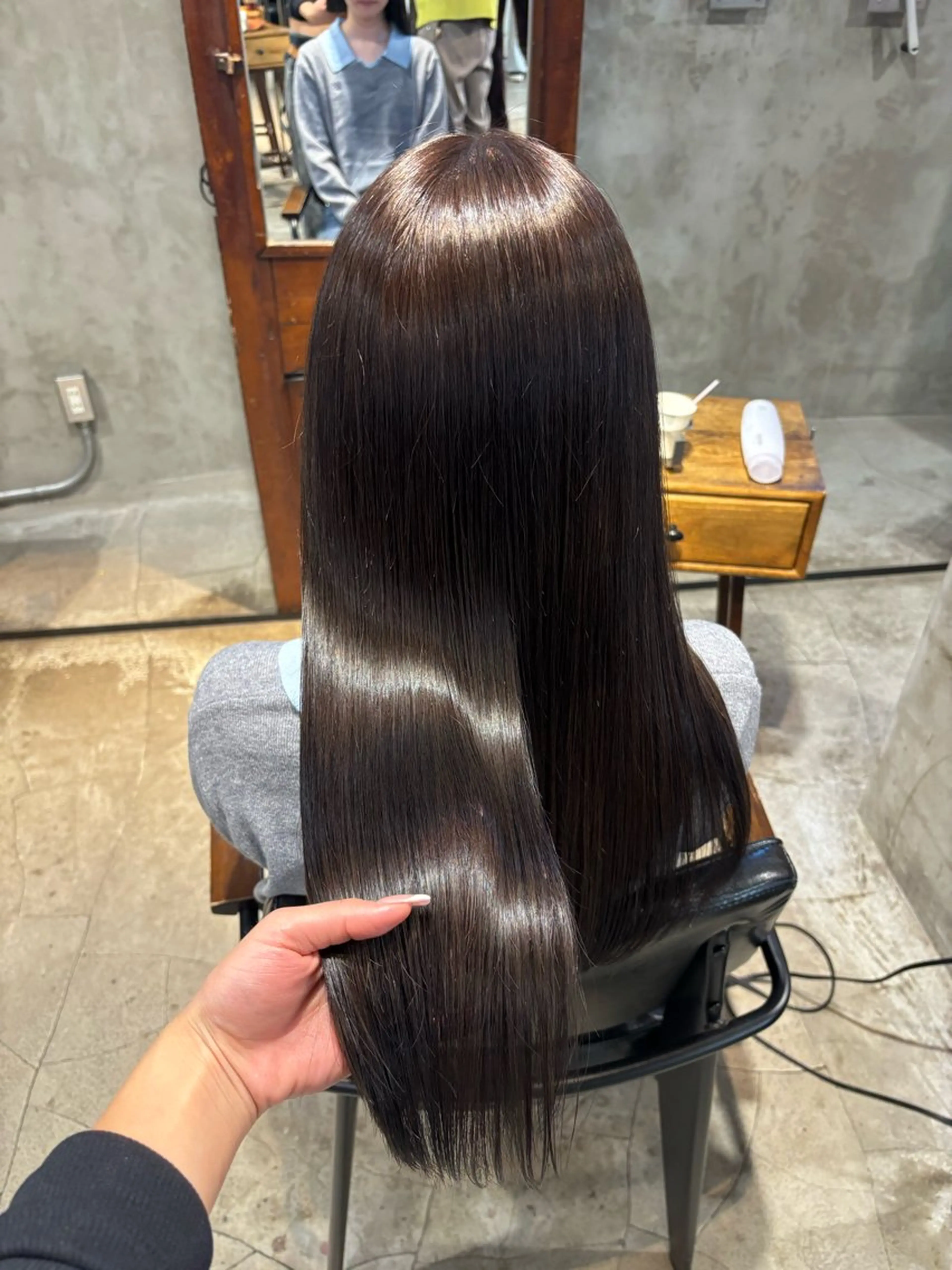 ロング ヘアカラー トリートメント 🌺柔らか透明感 カラー🌊MAMIのヘアスタイル