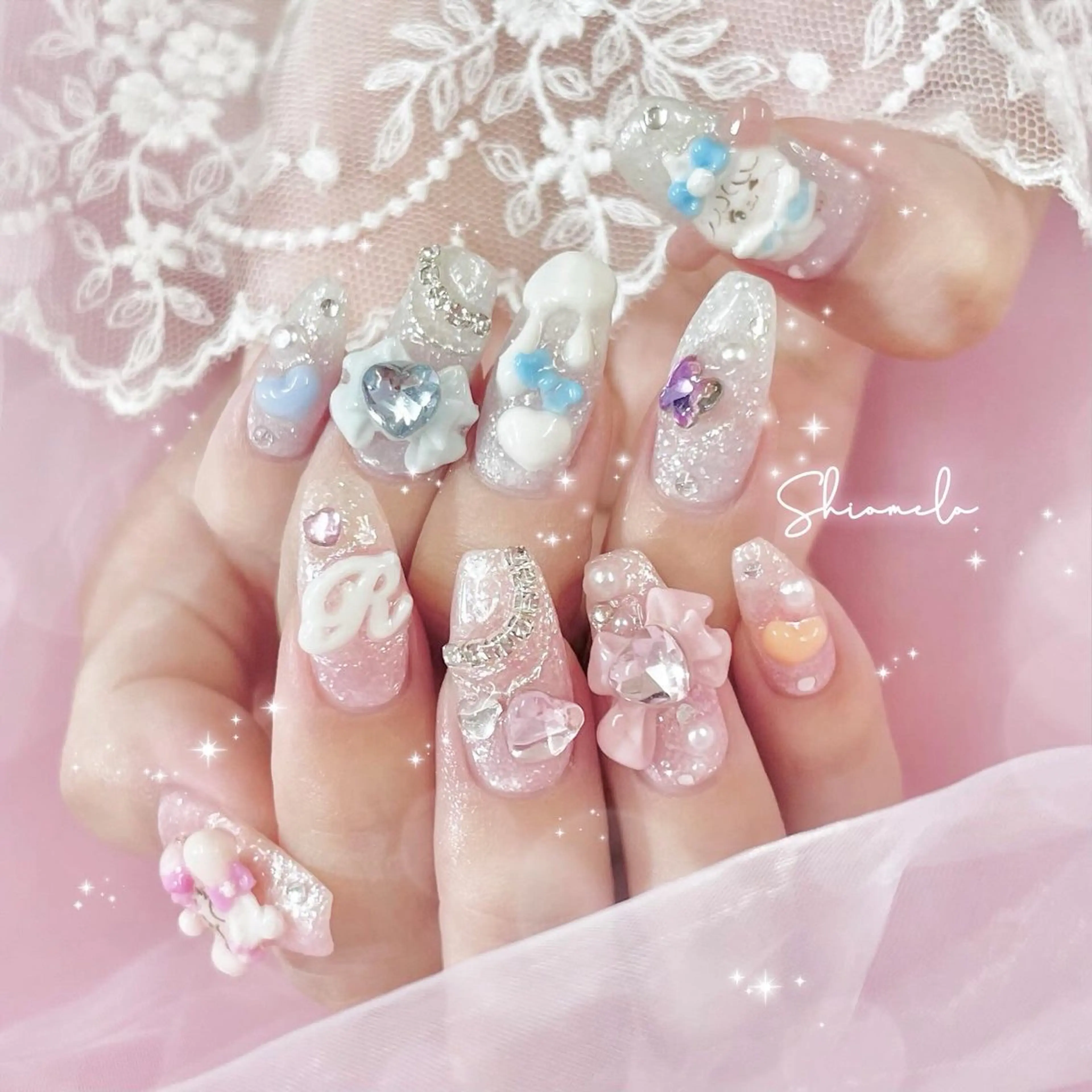 ネイル アートネイル ガーリー 韓国ネイル 冬ネイル Maison de l'Angeのネイルデザイン