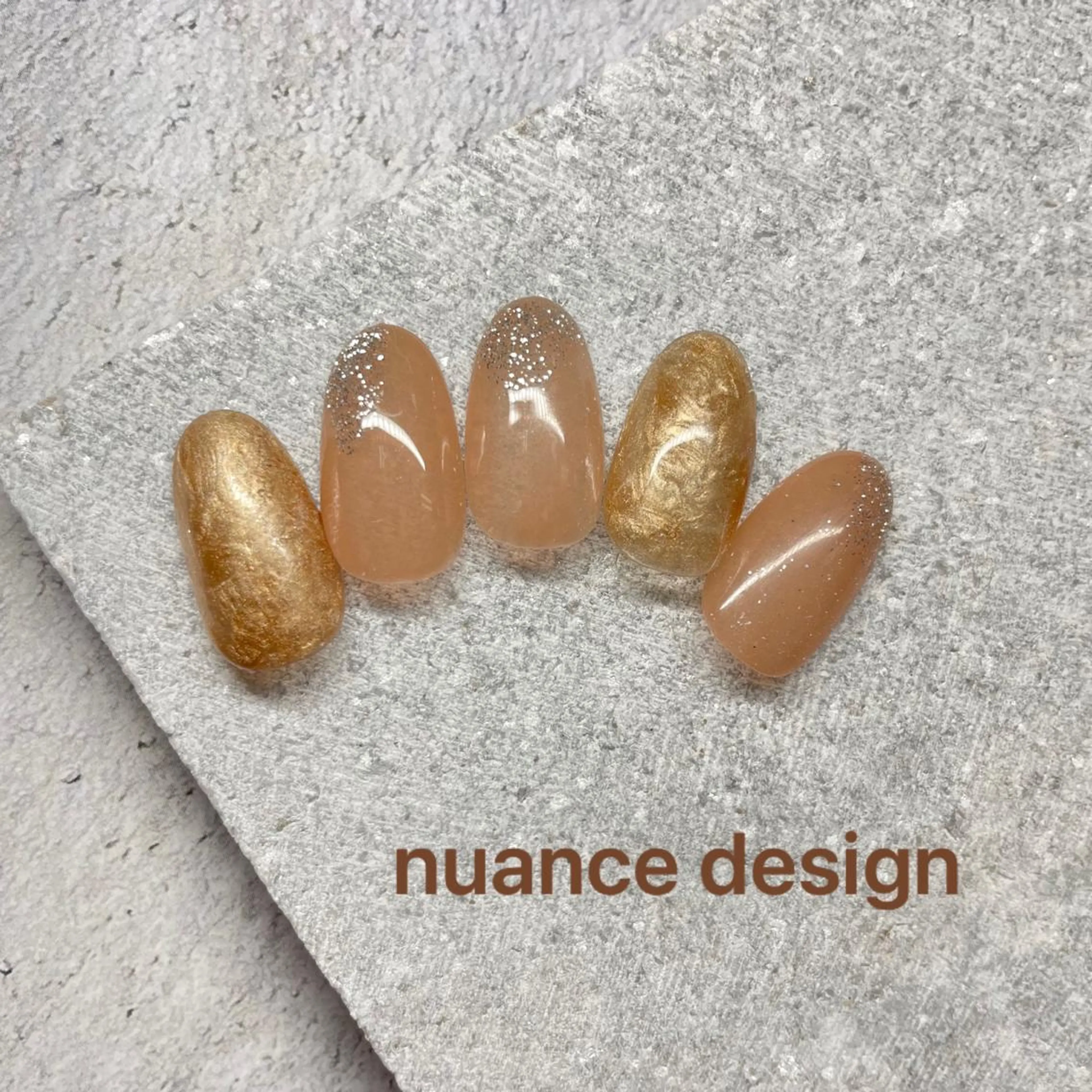 ネイル &robe mii 🌿のネイルデザイン