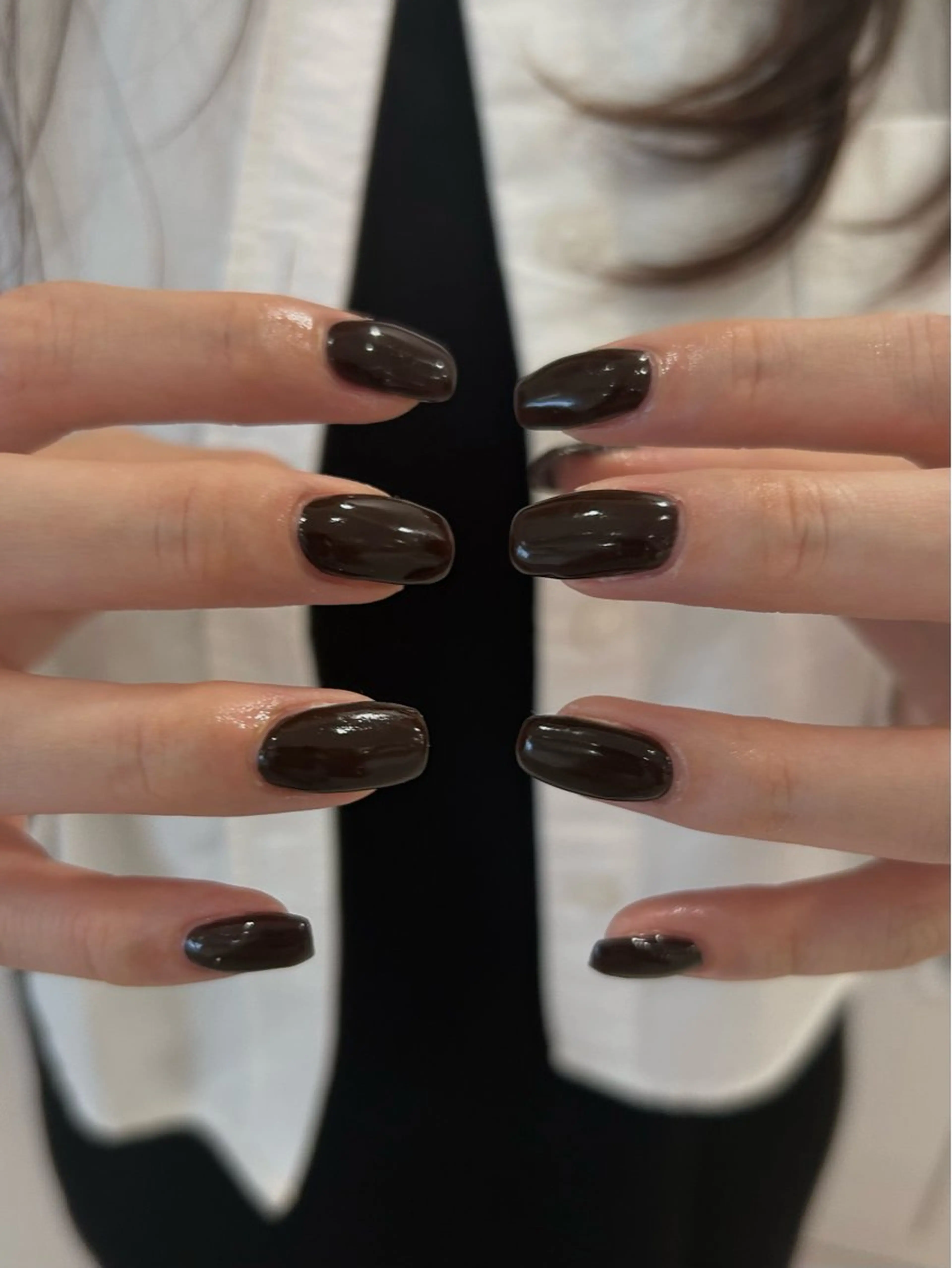 ネイル ワンカラーネイル DEEokazaki momonaのネイルデザイン