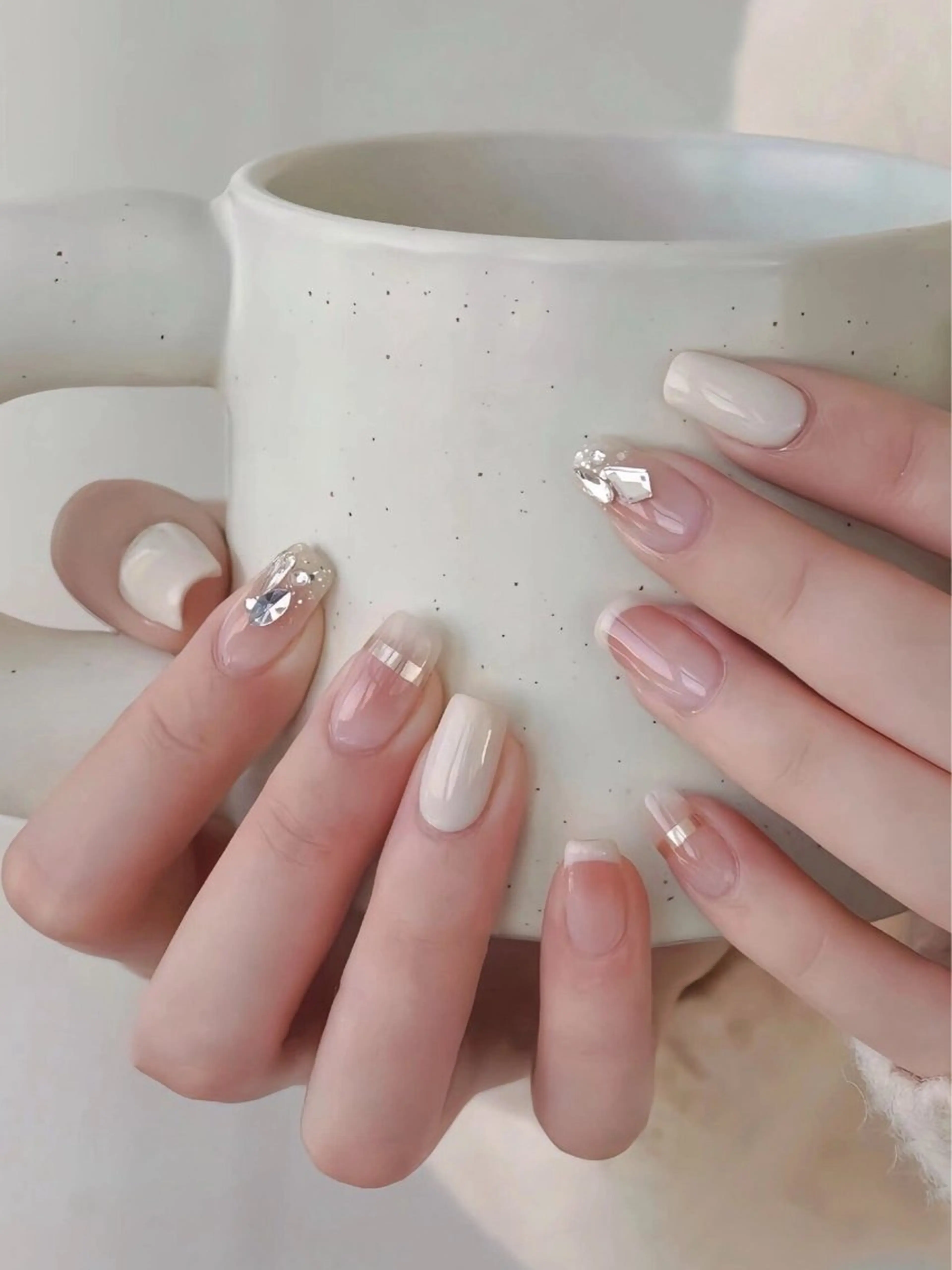 ネイル ハンドネイル ハンドケア More Glam渋谷店のネイルデザイン