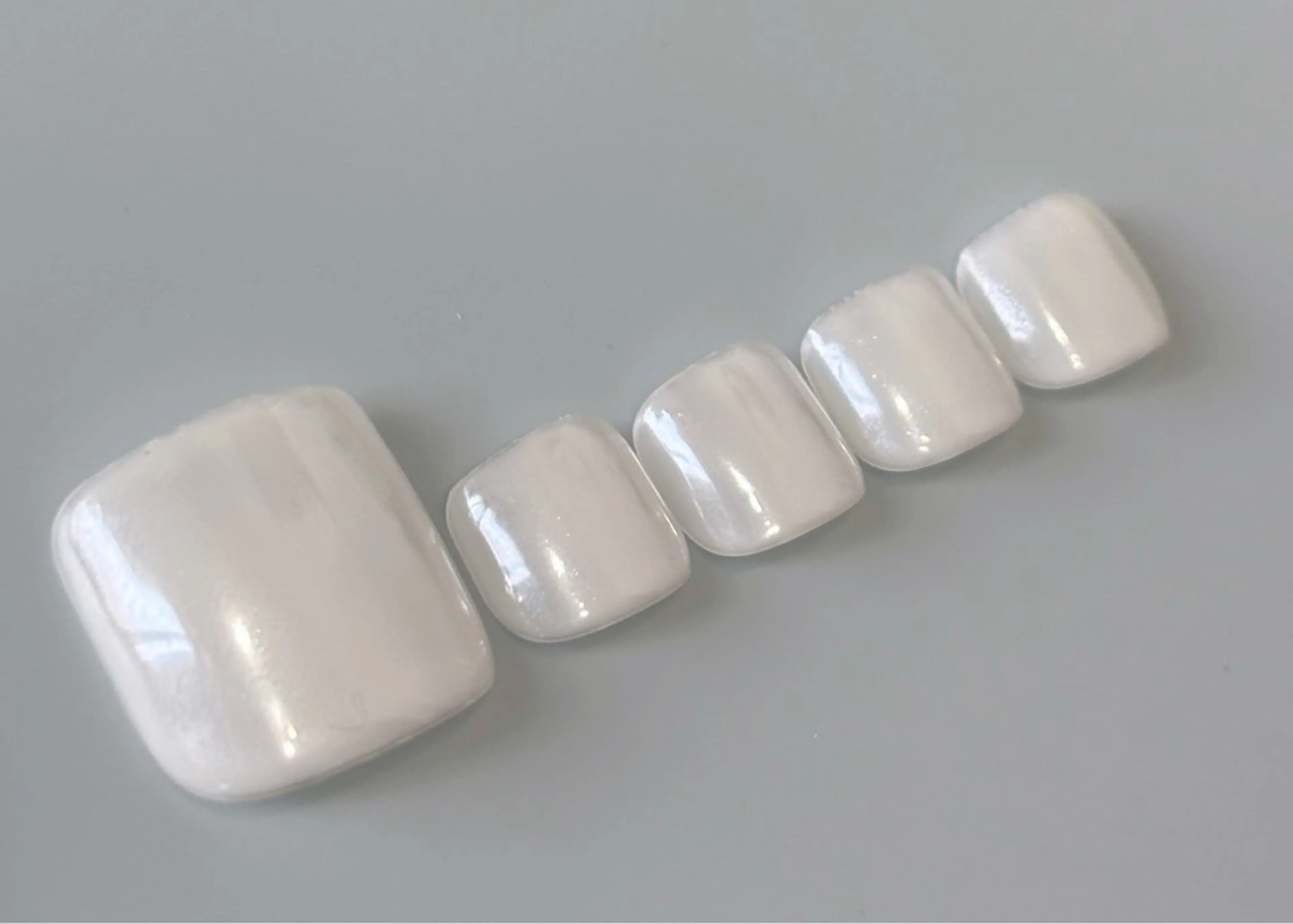 ネイル le'a-レア-【ア イ×ネイル×眉】のネイルデザイン