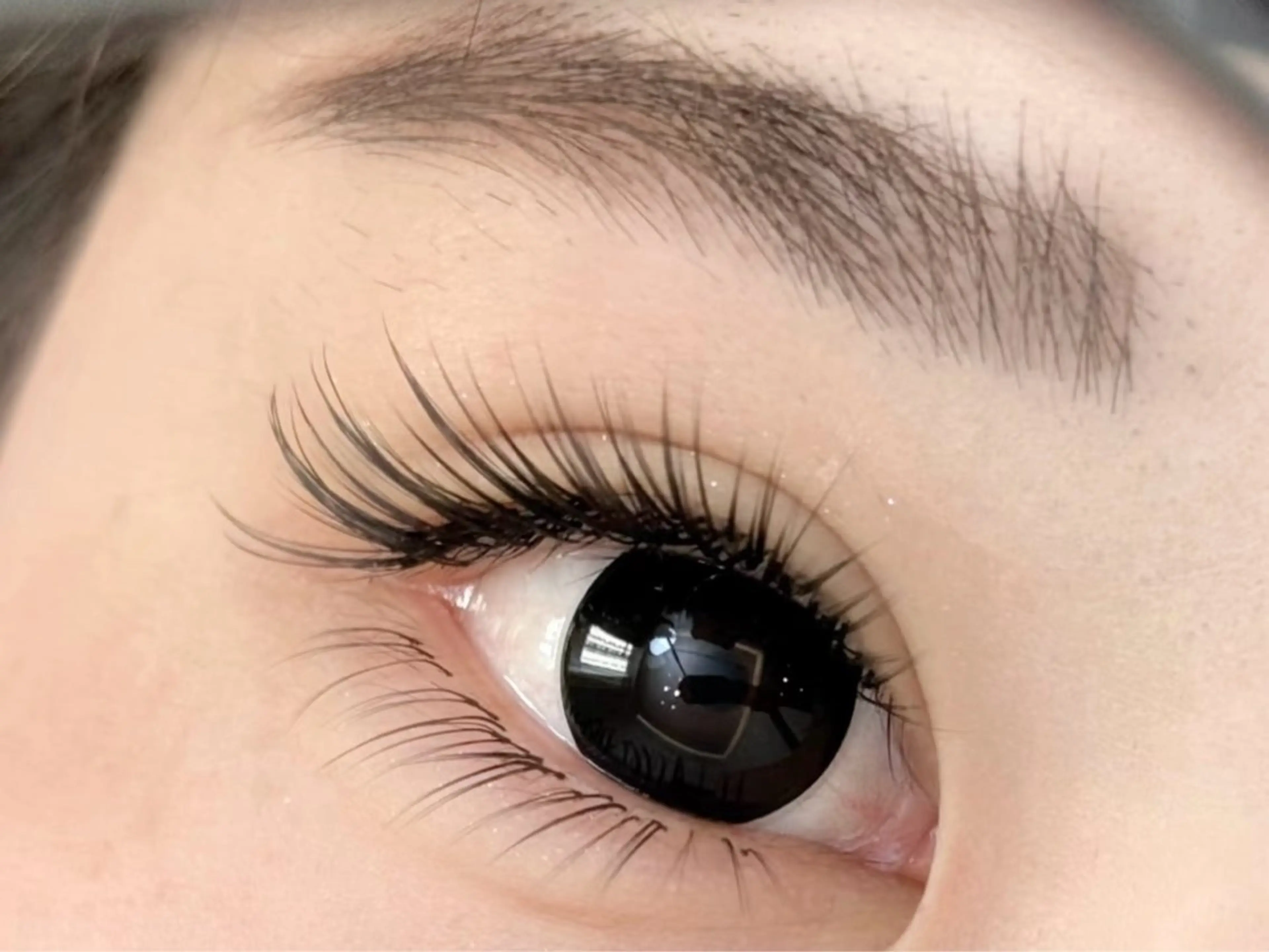 マツエク・マツパ 束感まつ毛 カラーマツエク フラットラッシュ パリジェンヌラッシュリフト まつげパーマ マツエク 🍓 KaNan🍓のマツエク・マツパデザイン