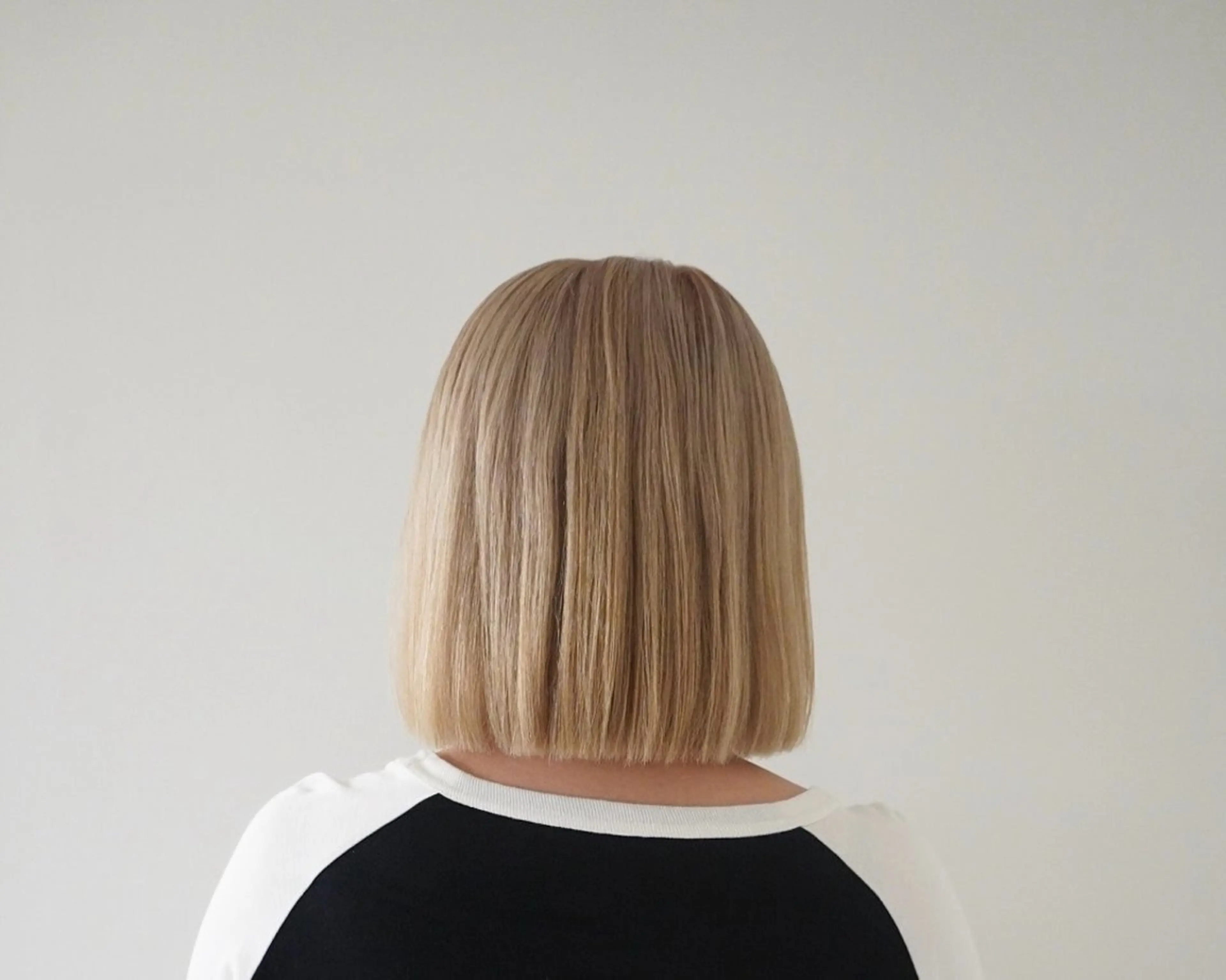 セミロング 小顔レイヤー×コンパ クトボブ/林隆平のヘアスタイル